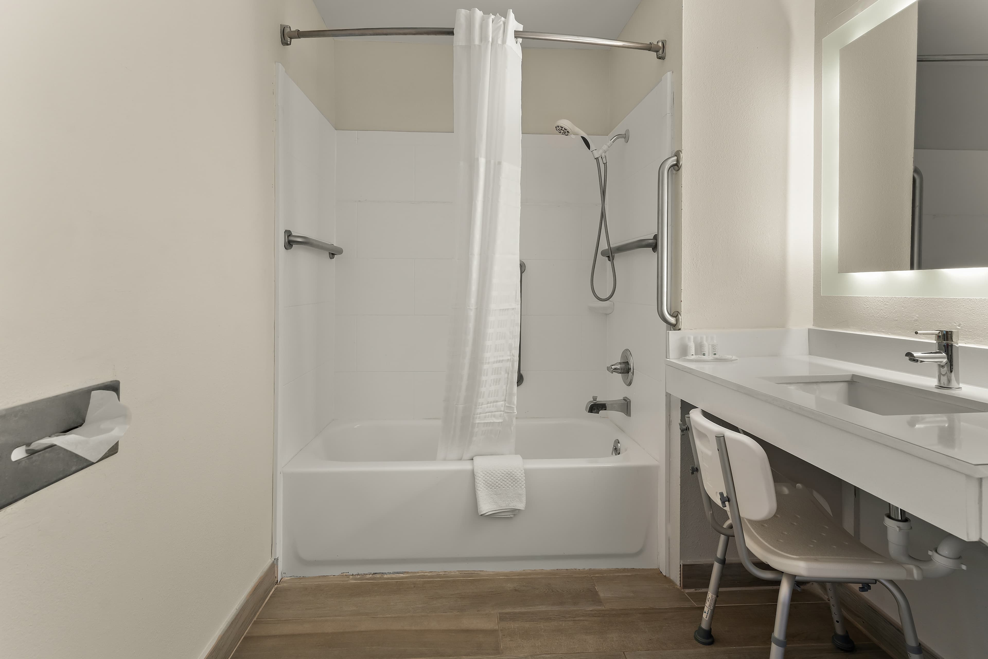 Quality Inn & Suites Dublin — 9