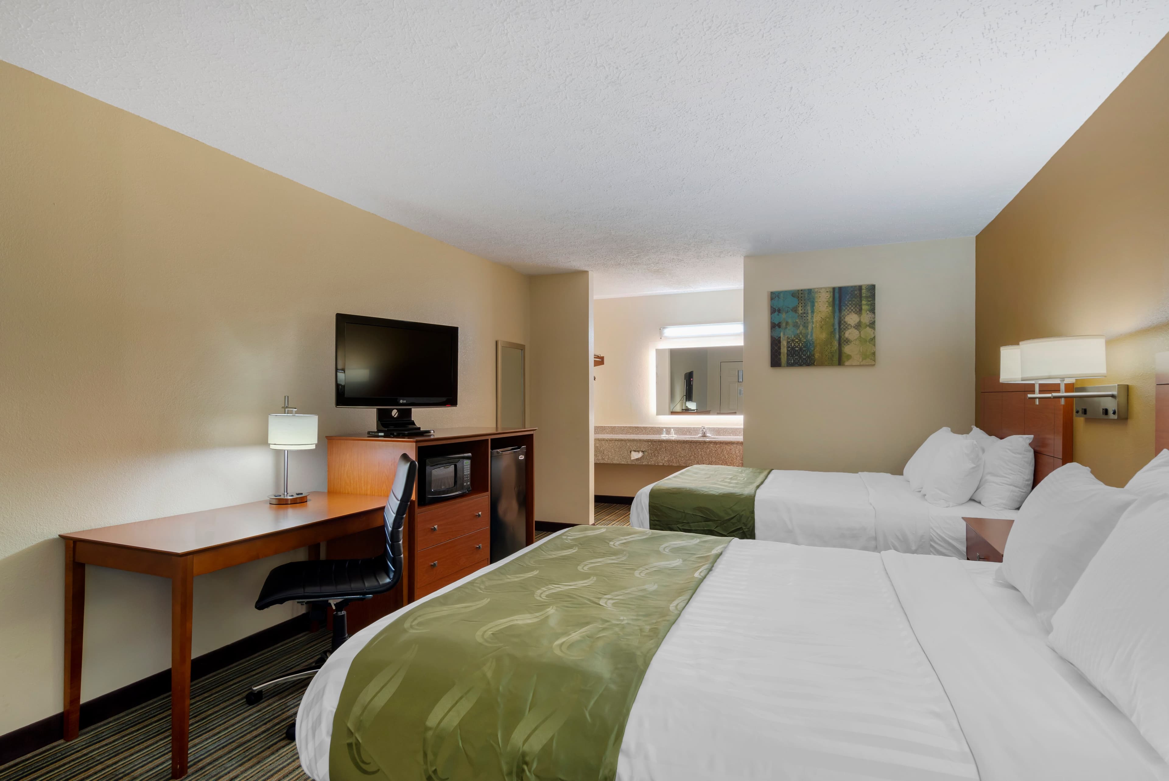 Quality Inn Ashburn - Image 3