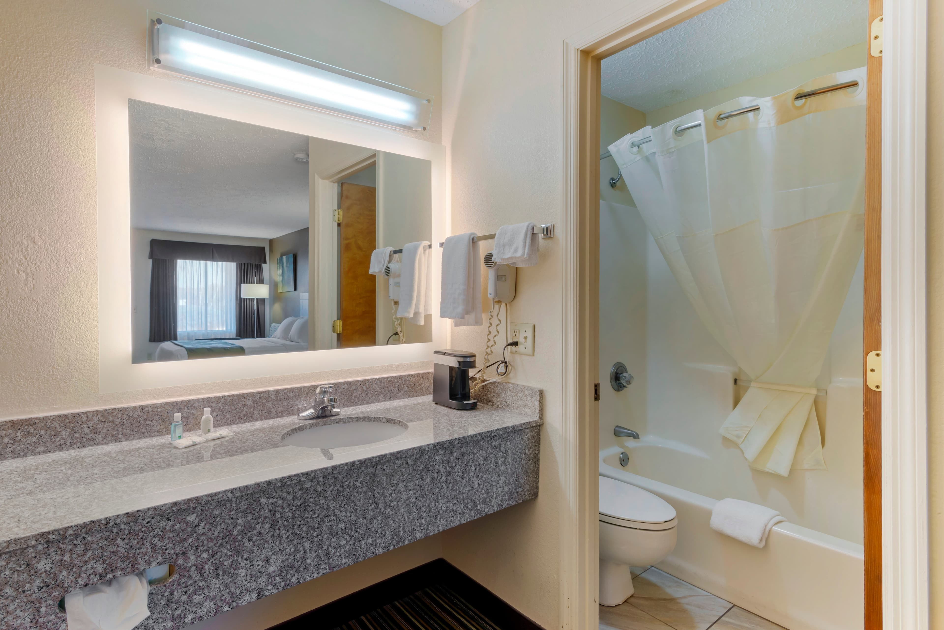 Quality Inn Ashburn — 11