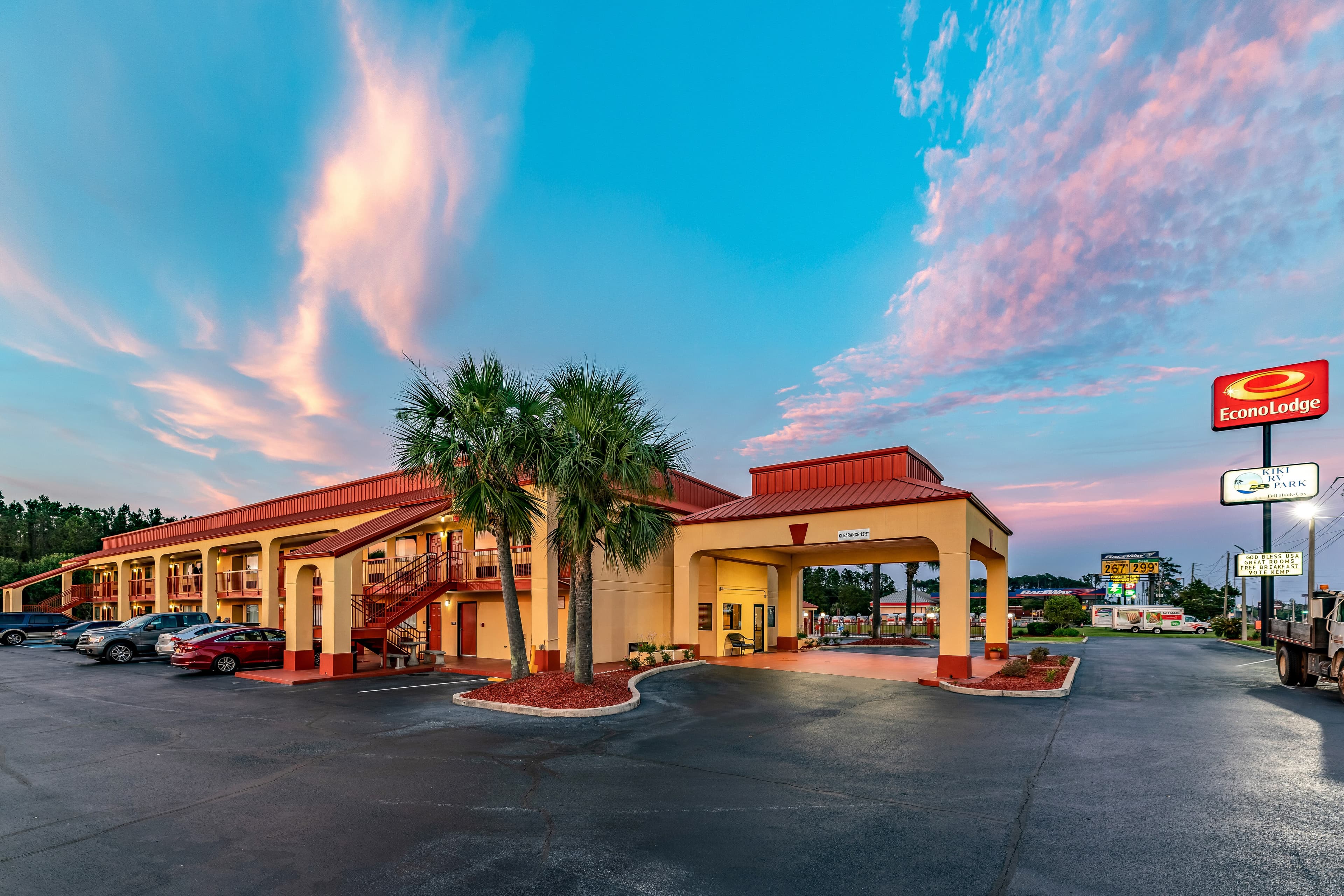 Econo Lodge Kingsland - Image 1