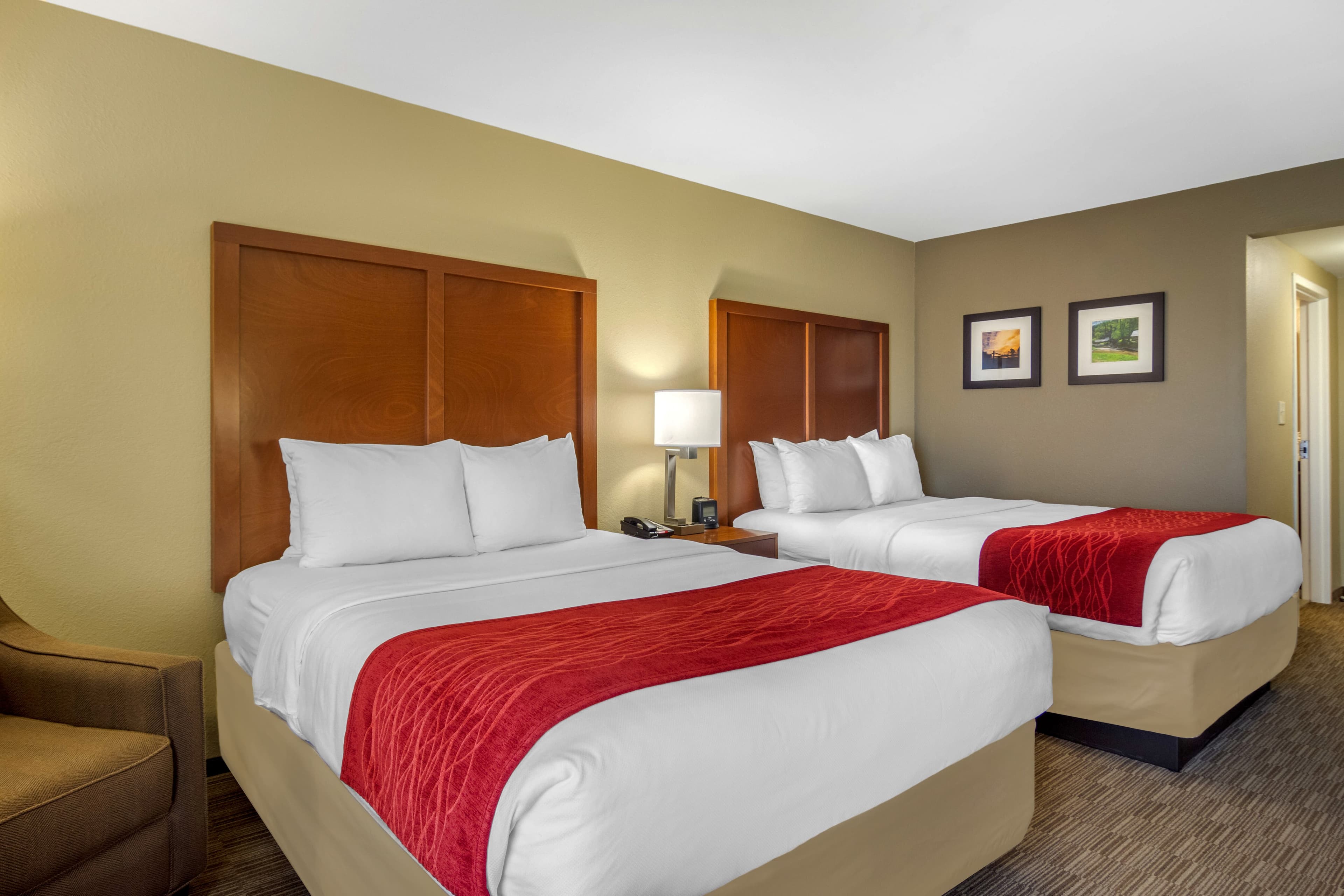 Comfort Inn & Suites LaGrange East — 6