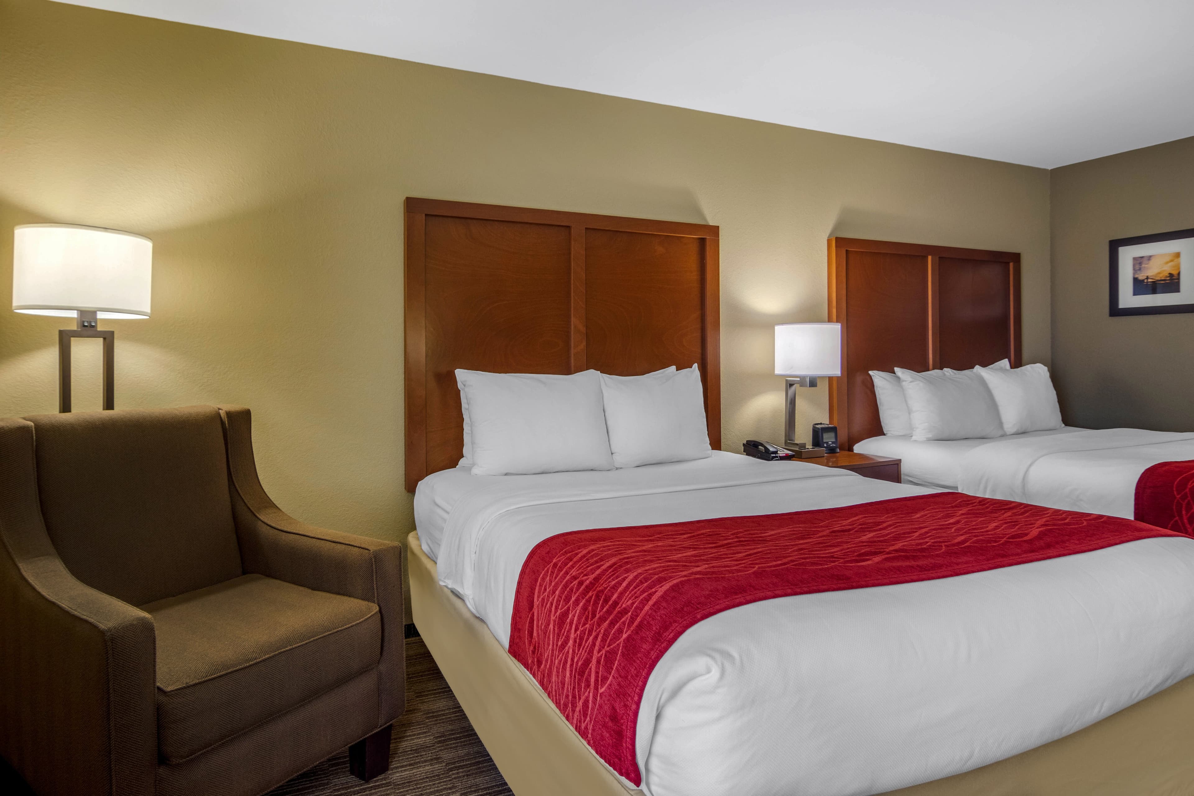 Comfort Inn & Suites LaGrange East — 8