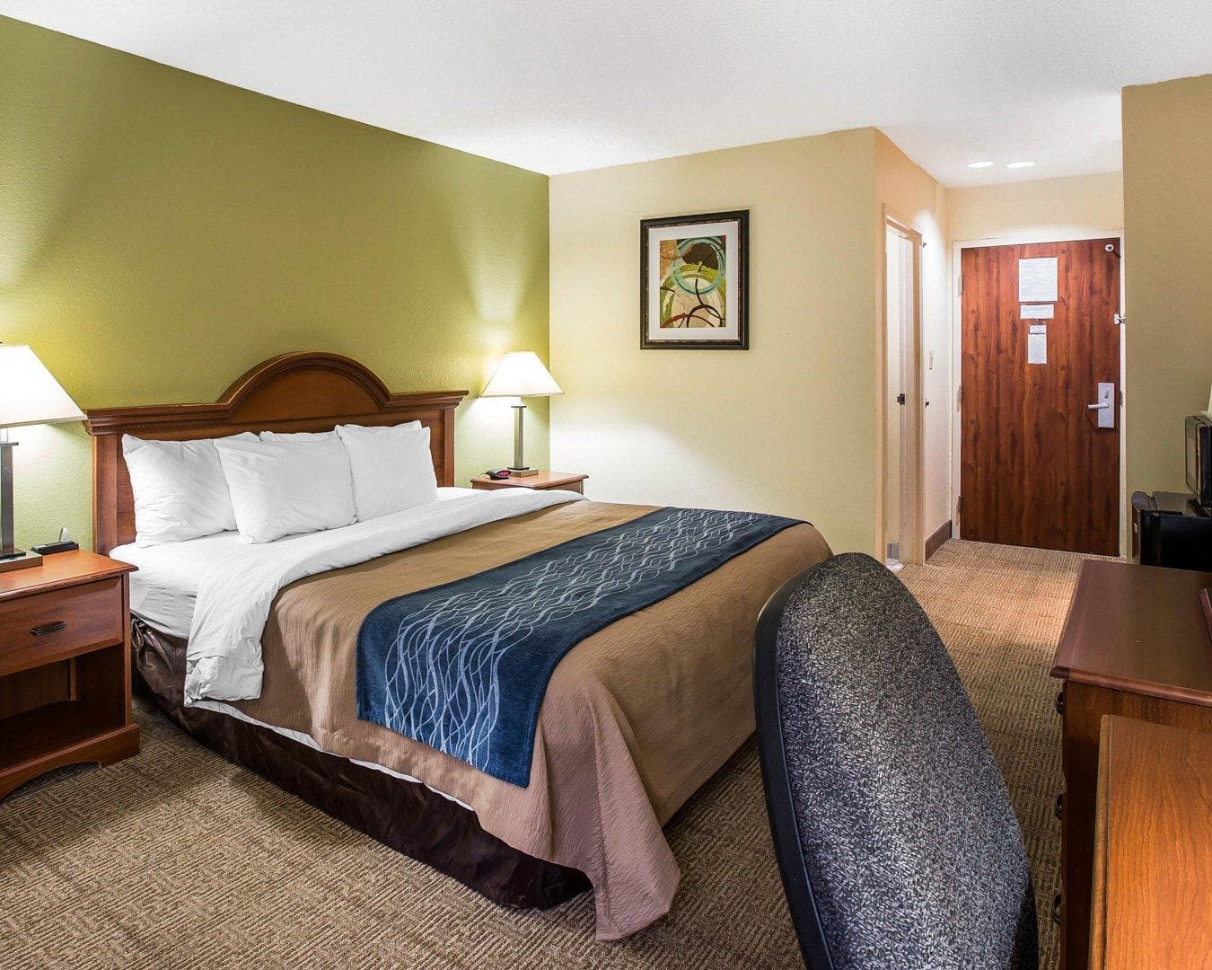 Quality Inn Darien-North Brunswick - Image 2