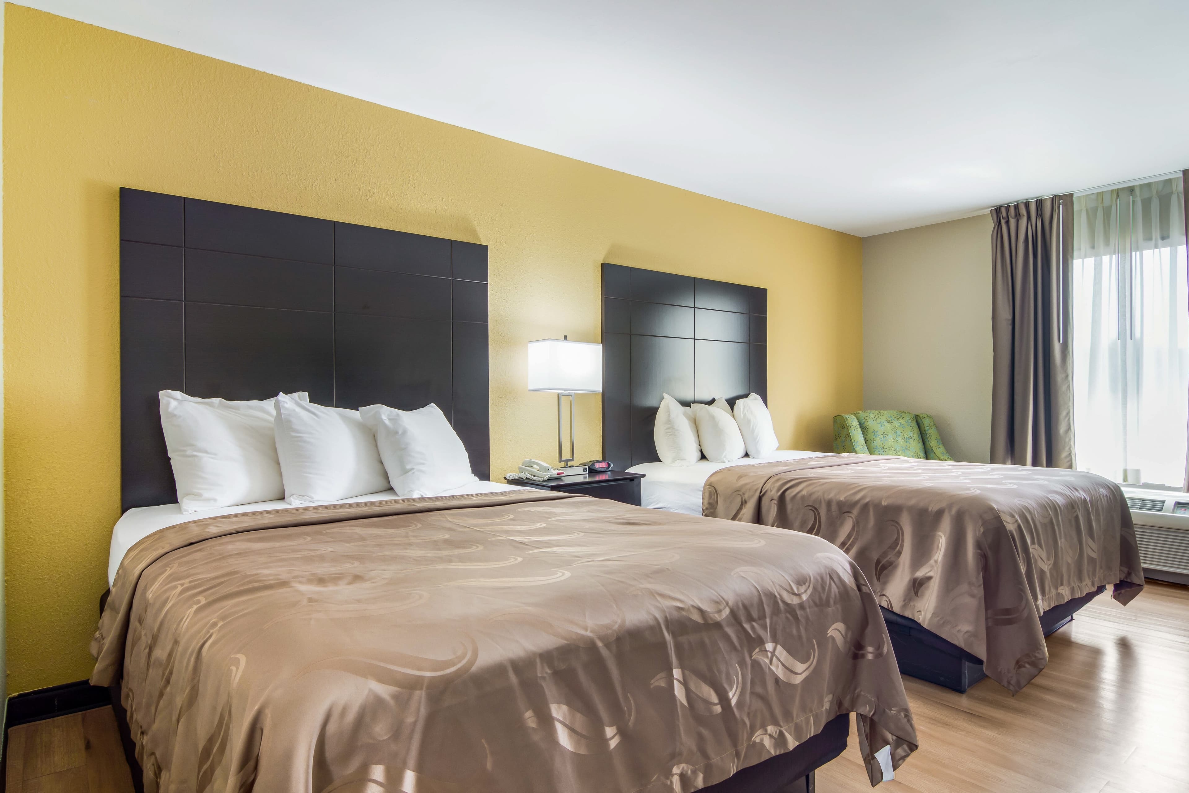 Quality Inn & Suites Canton, GA - Image 5