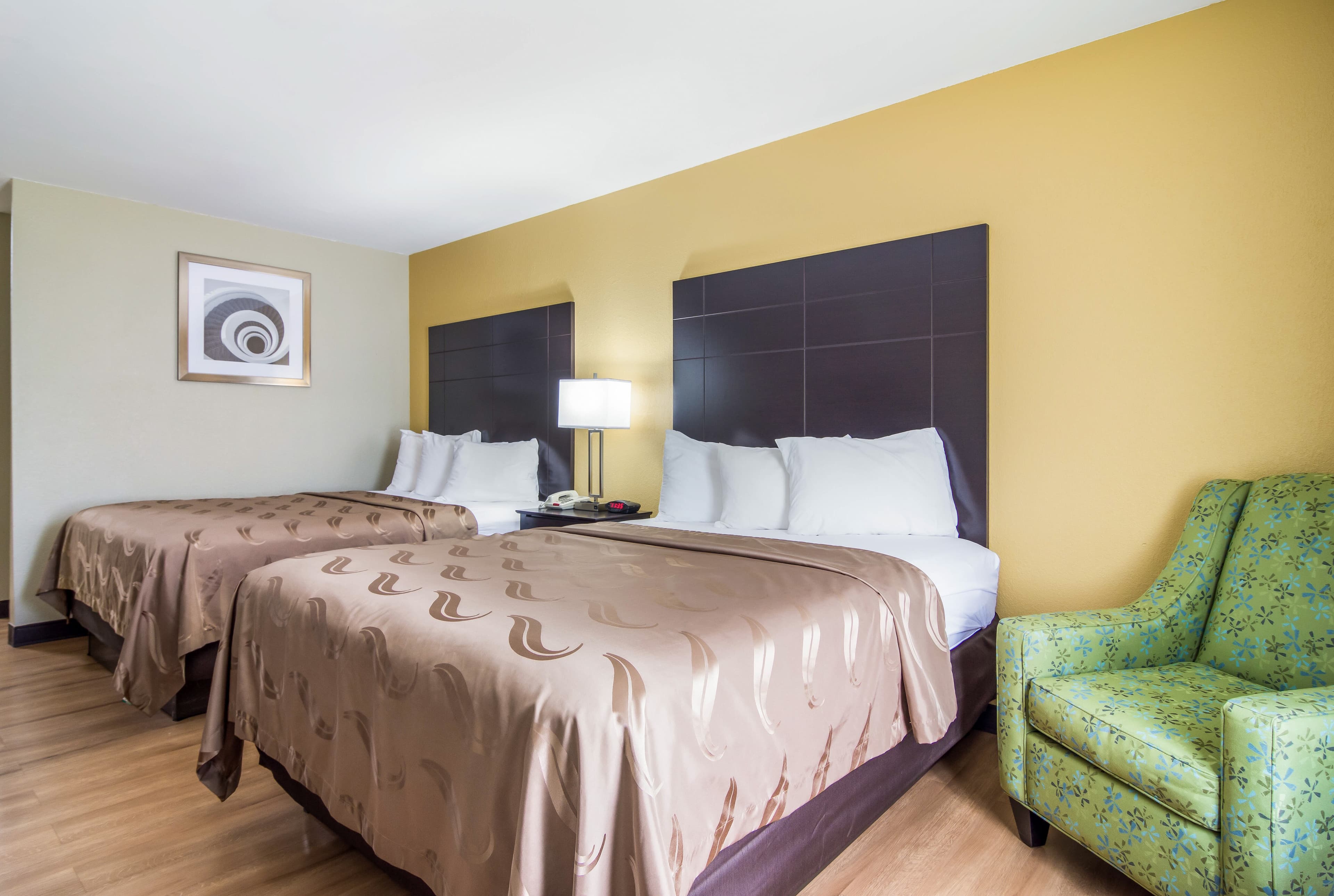 Quality Inn & Suites Canton, GA — 7