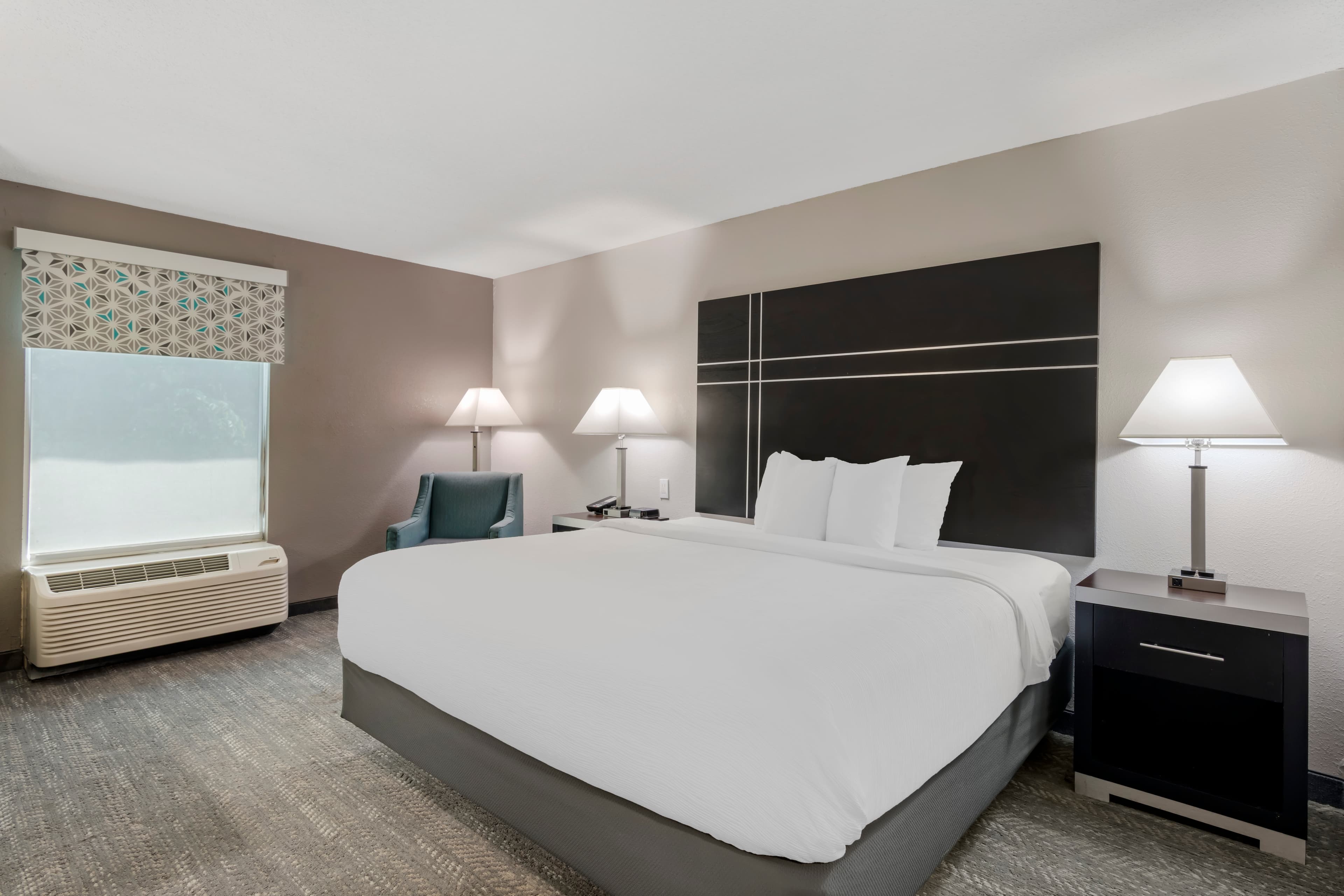 Quality Inn & Suites Union City - Atlanta South - Image 1