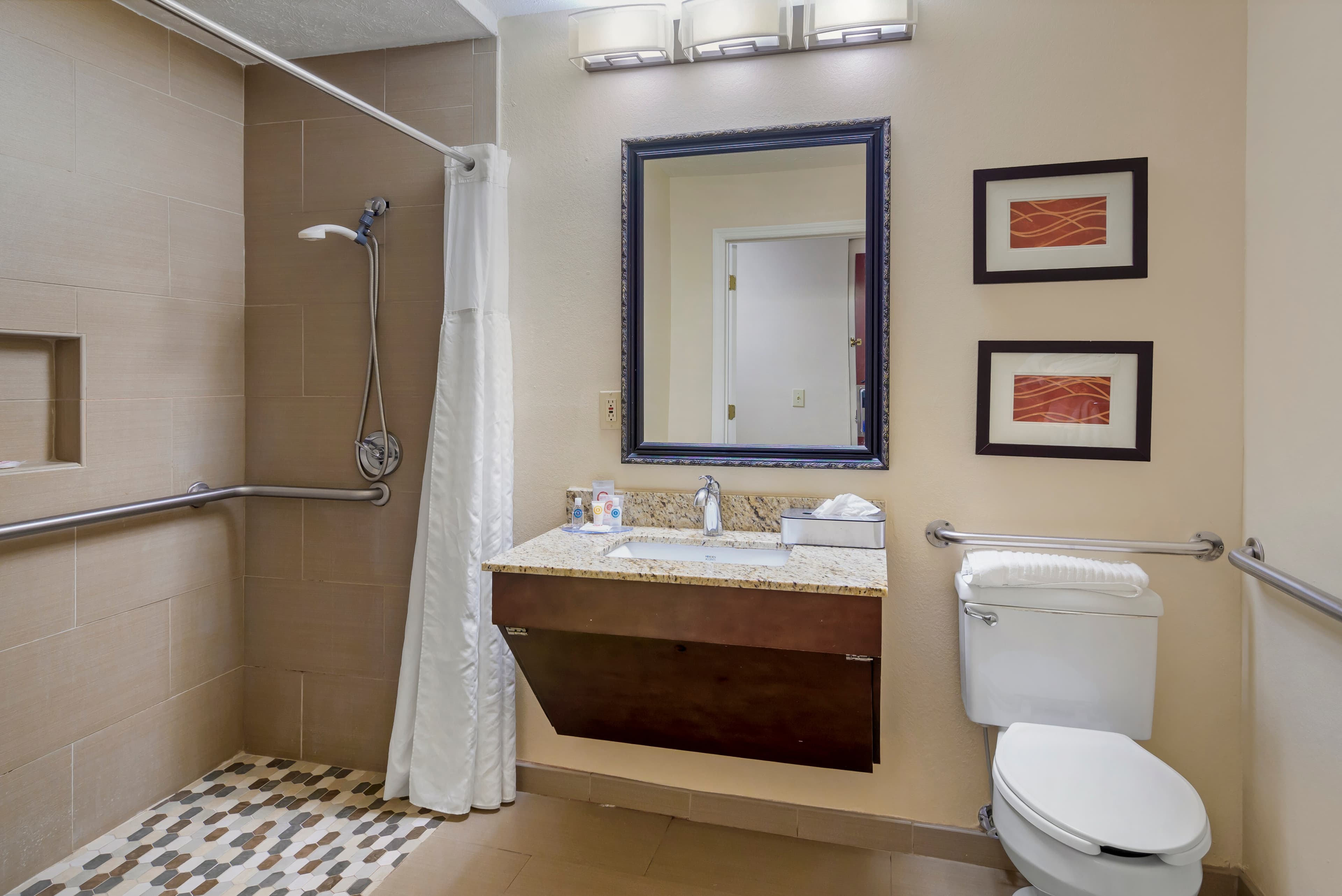 Comfort Inn Columbus near Fort Benning - Image 4