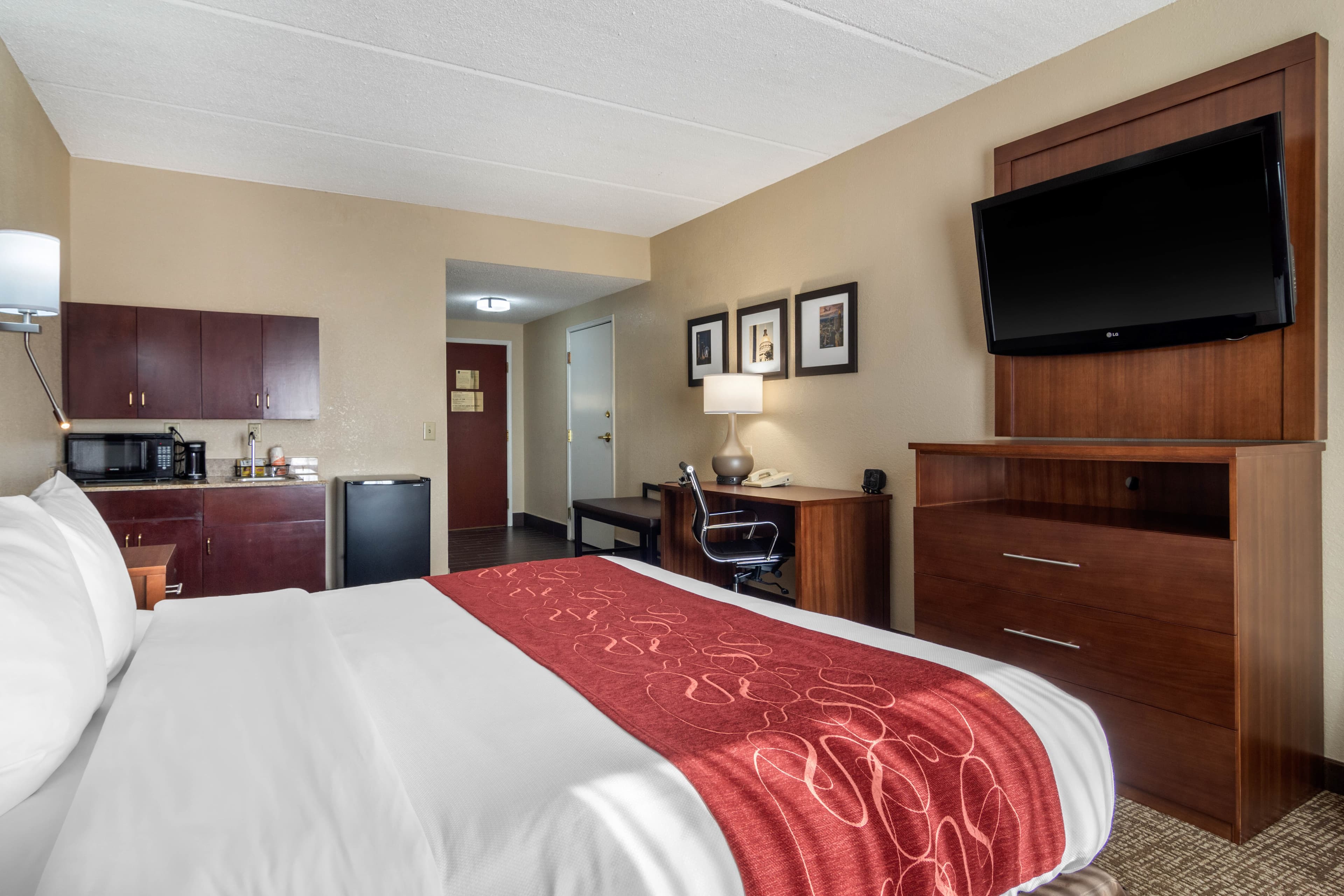 Comfort Suites Woodstock - Atlanta North - Image 5