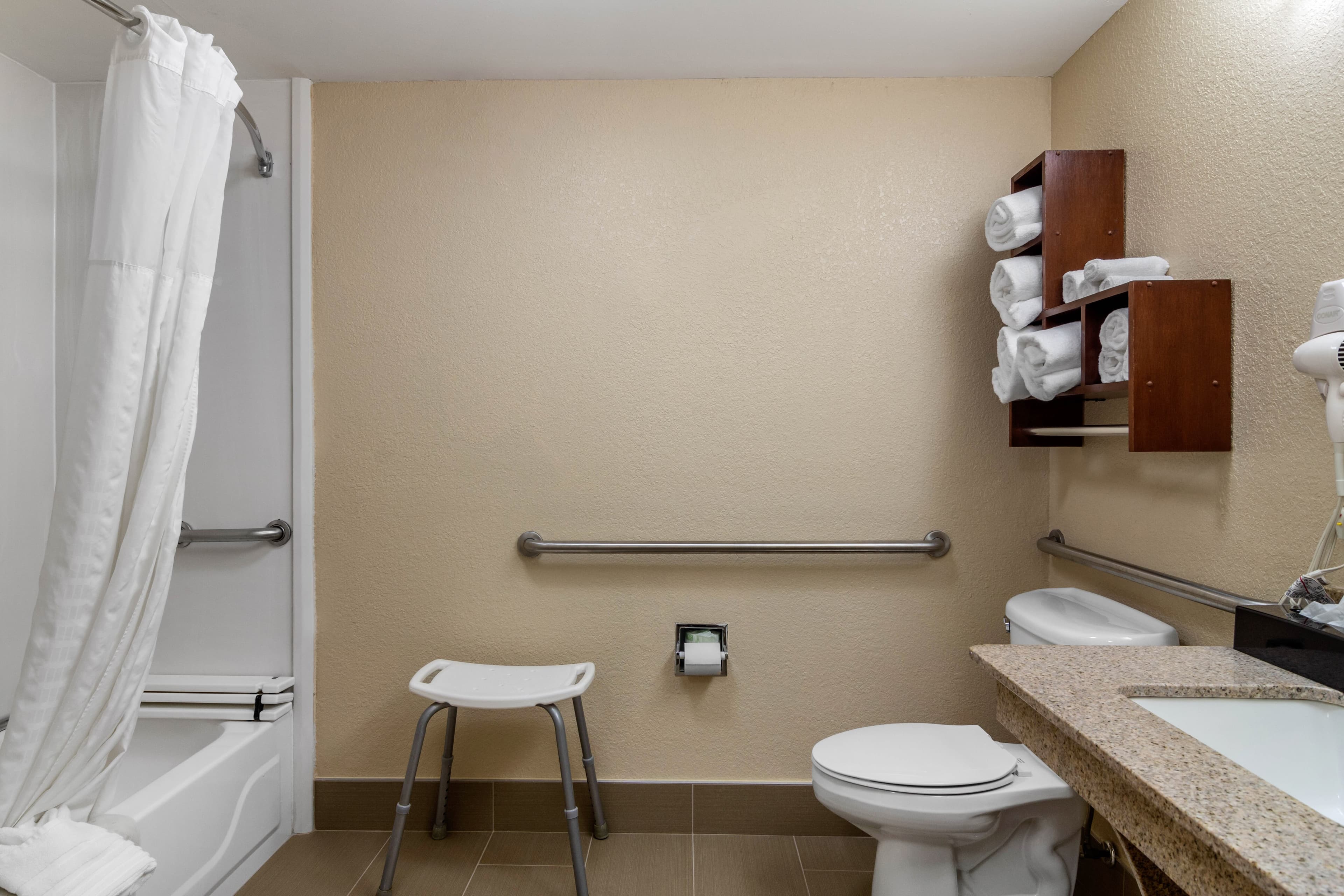 Comfort Suites Woodstock - Atlanta North — 6