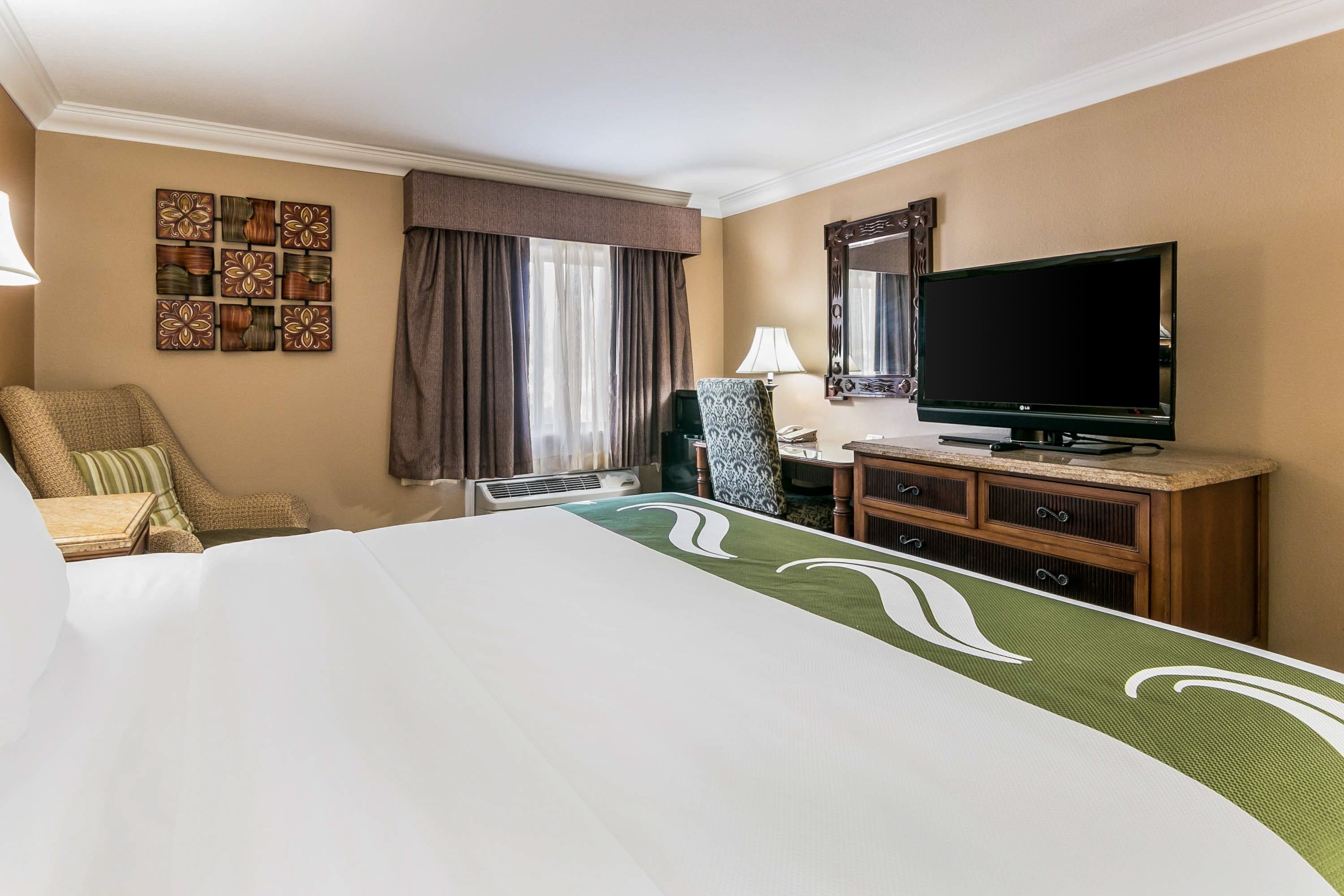 Quality Inn & Suites Atlanta Airport South — 6