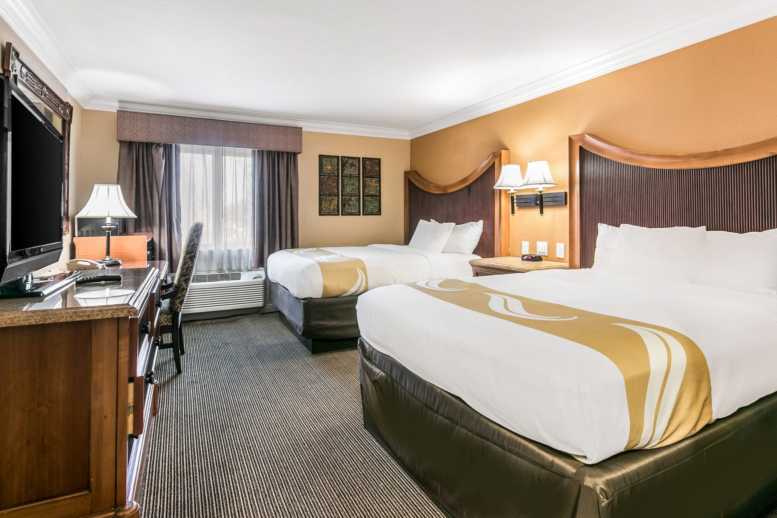 Quality Inn & Suites Atlanta Airport South — 8