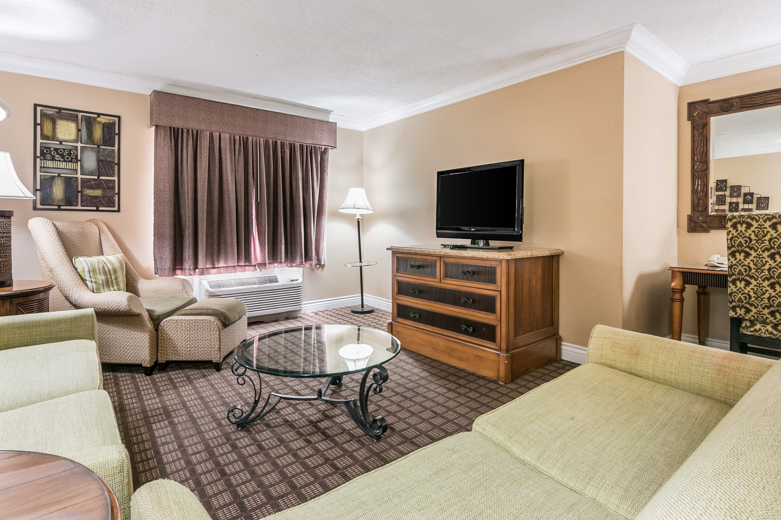 Quality Inn & Suites Atlanta Airport South — 15