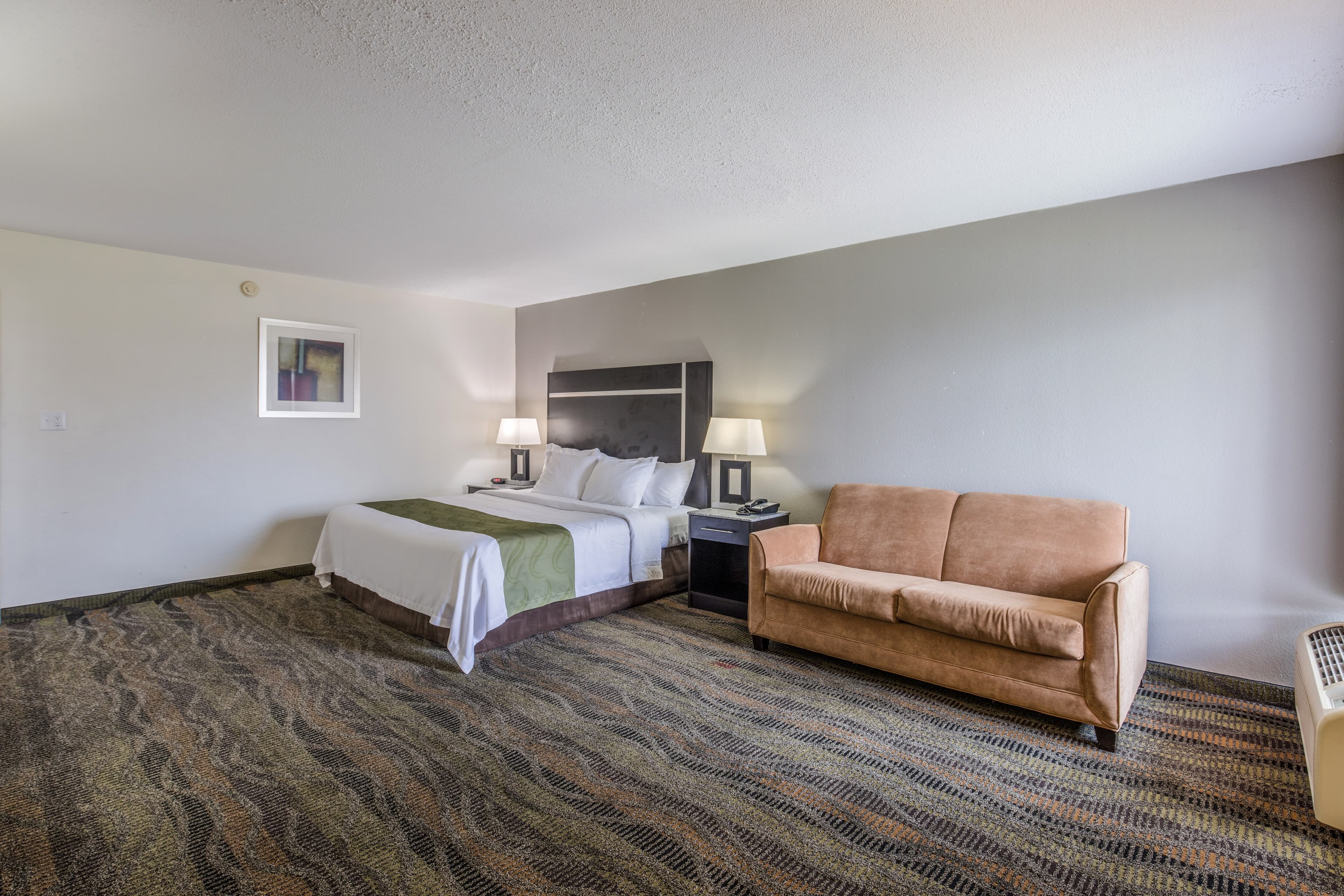 Quality Inn & Suites Conference Center — 31