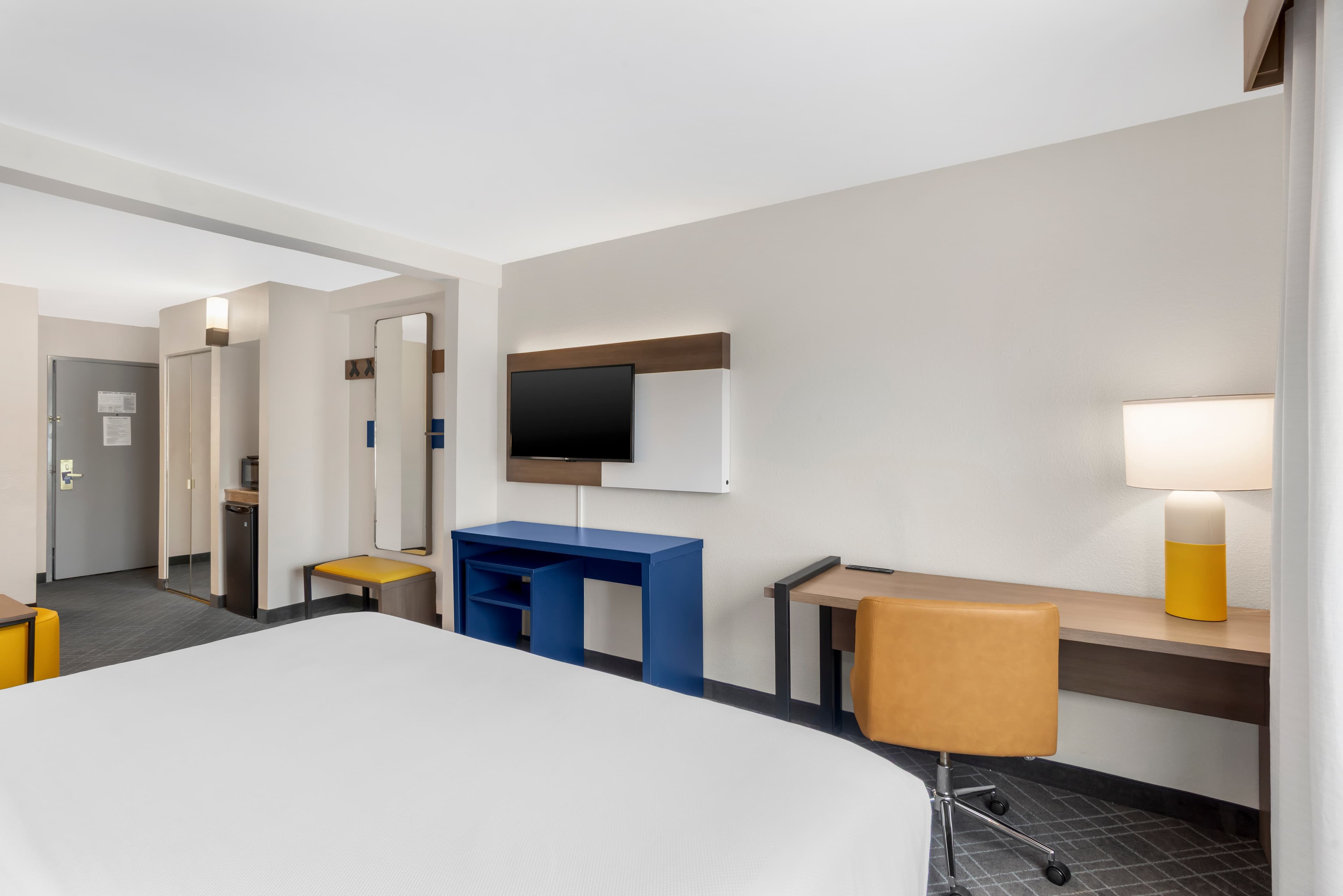 Comfort Inn & Suites Suwanee - Sugarloaf — 16