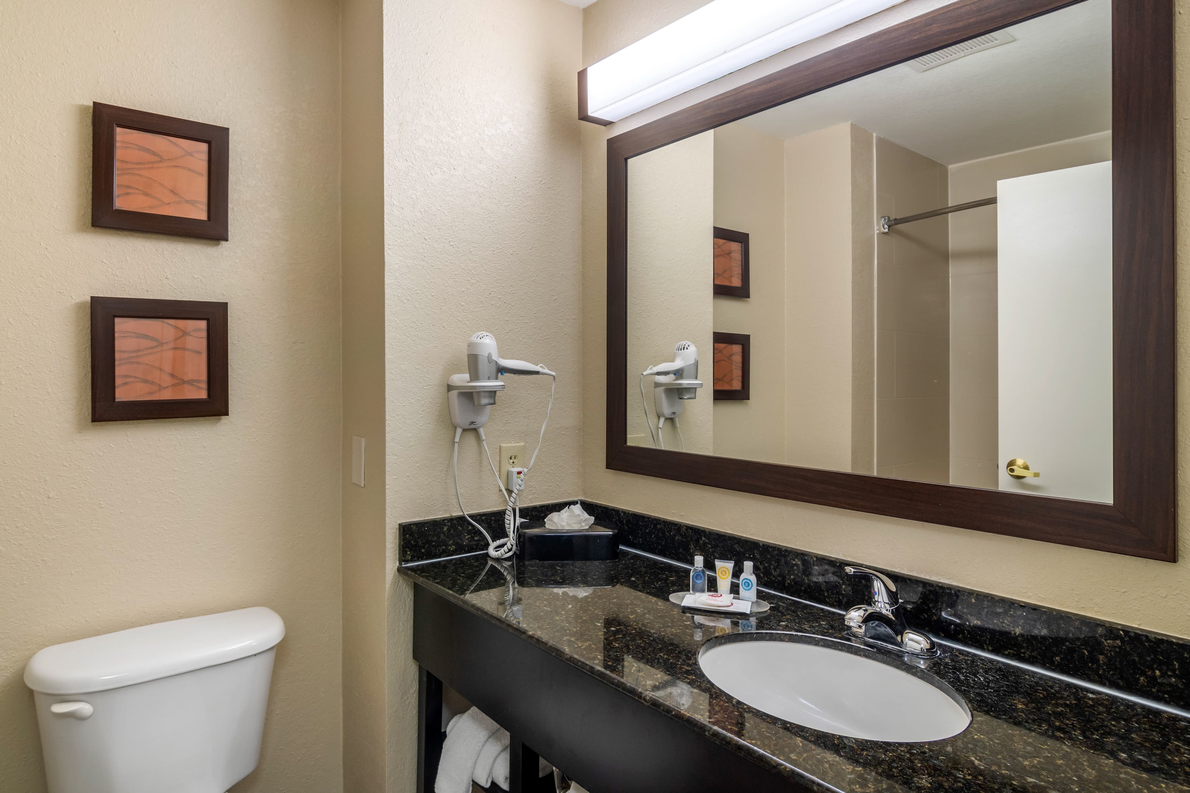 Comfort Inn & Suites Atlanta/Smyrna — 36