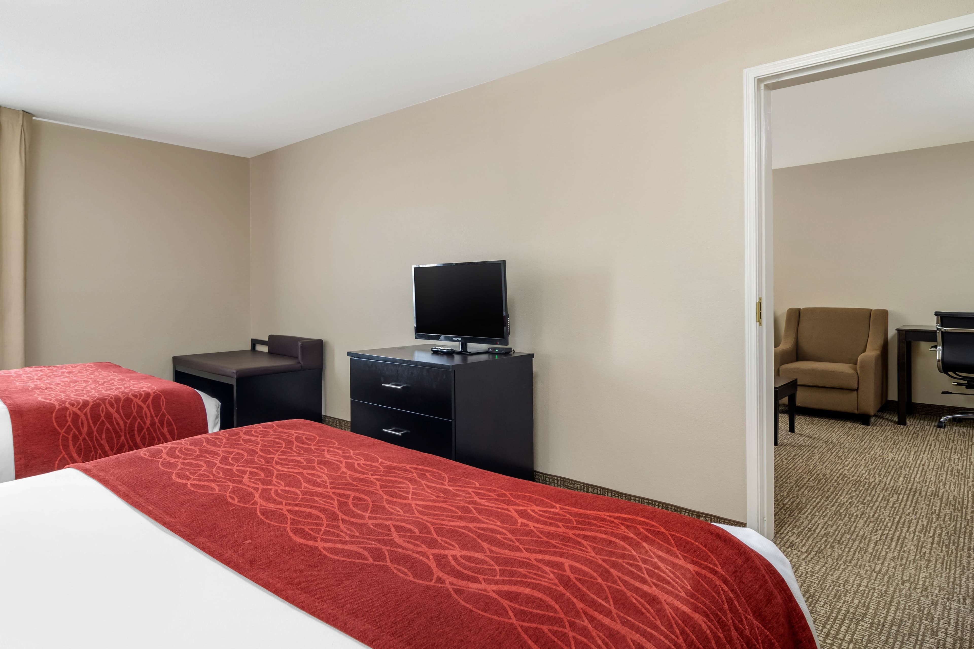 Comfort Inn & Suites Atlanta/Smyrna — 38