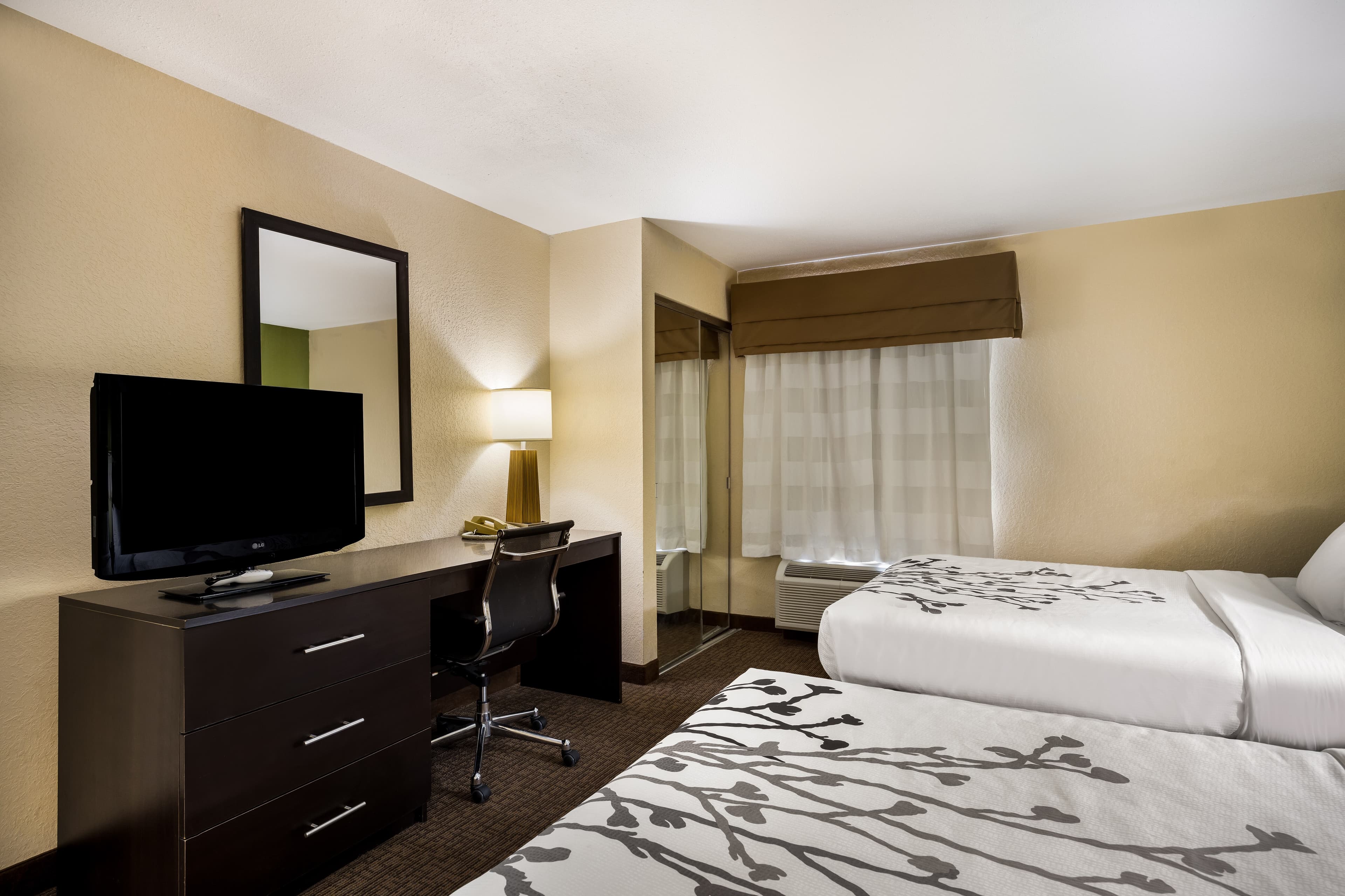 Sleep Inn & Suites Valdosta Mall Area — 23
