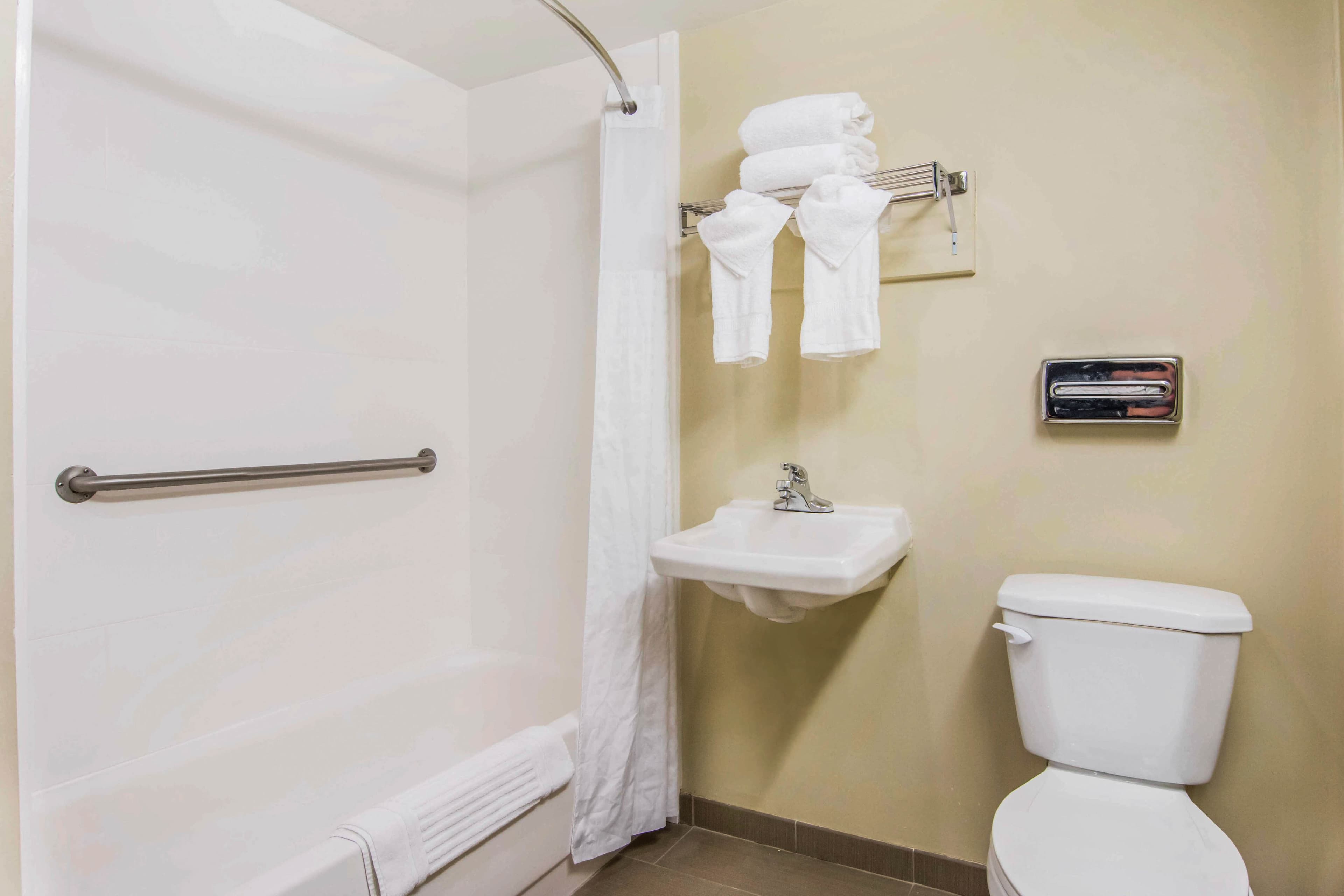 Comfort Inn Atlanta Downtown South — 22