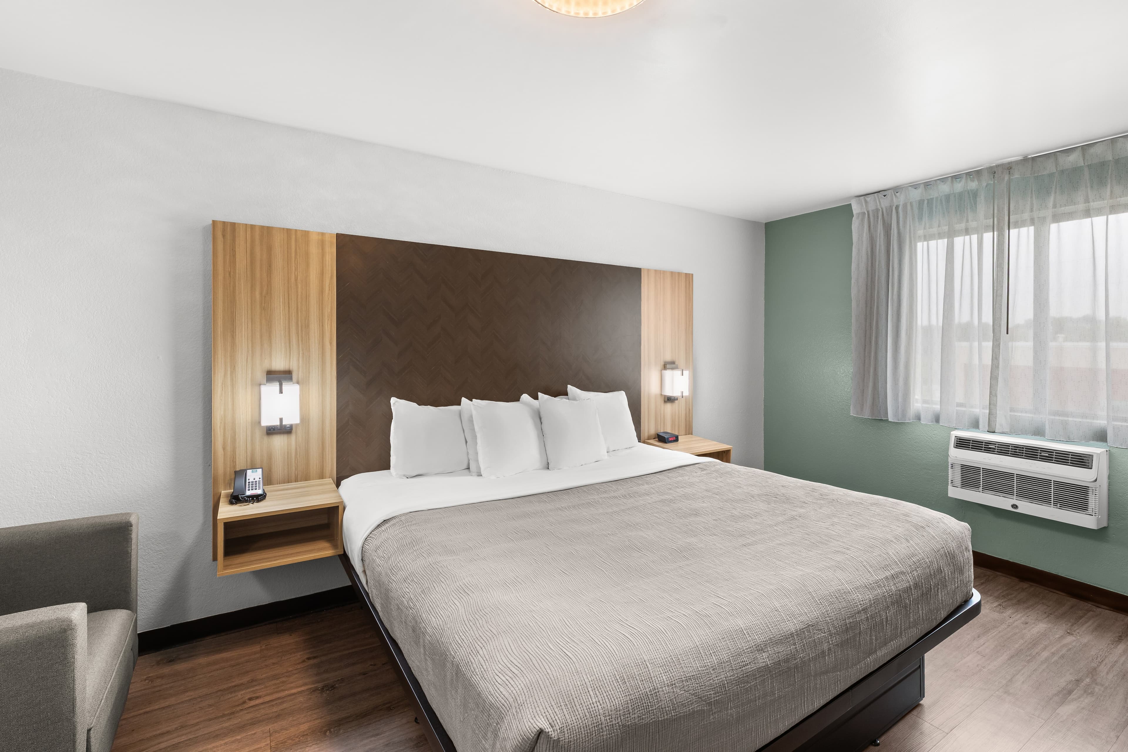 Quality Inn Atlanta Airport-Central — 9