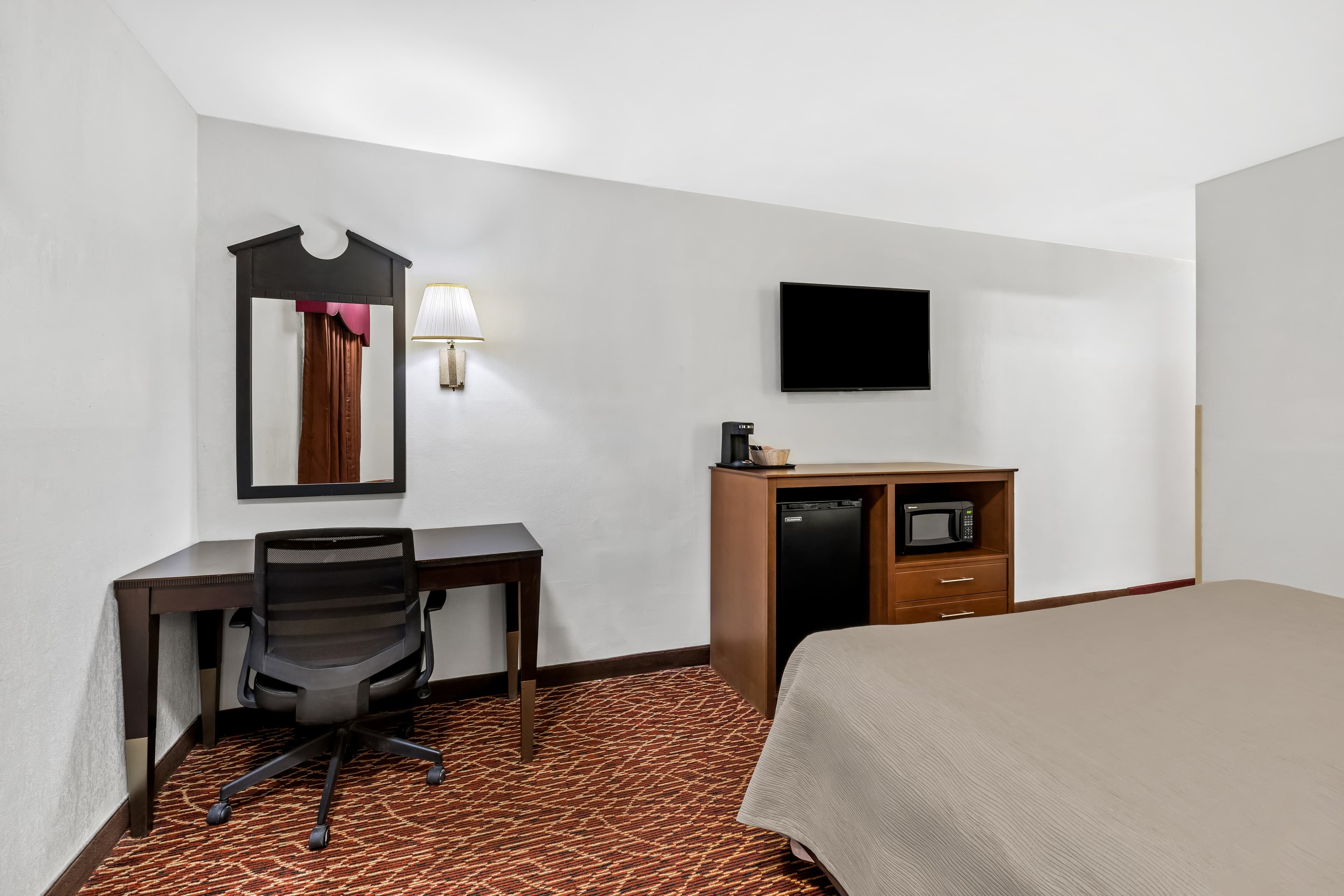 Quality Inn Marietta near Dobbins ARB — 6