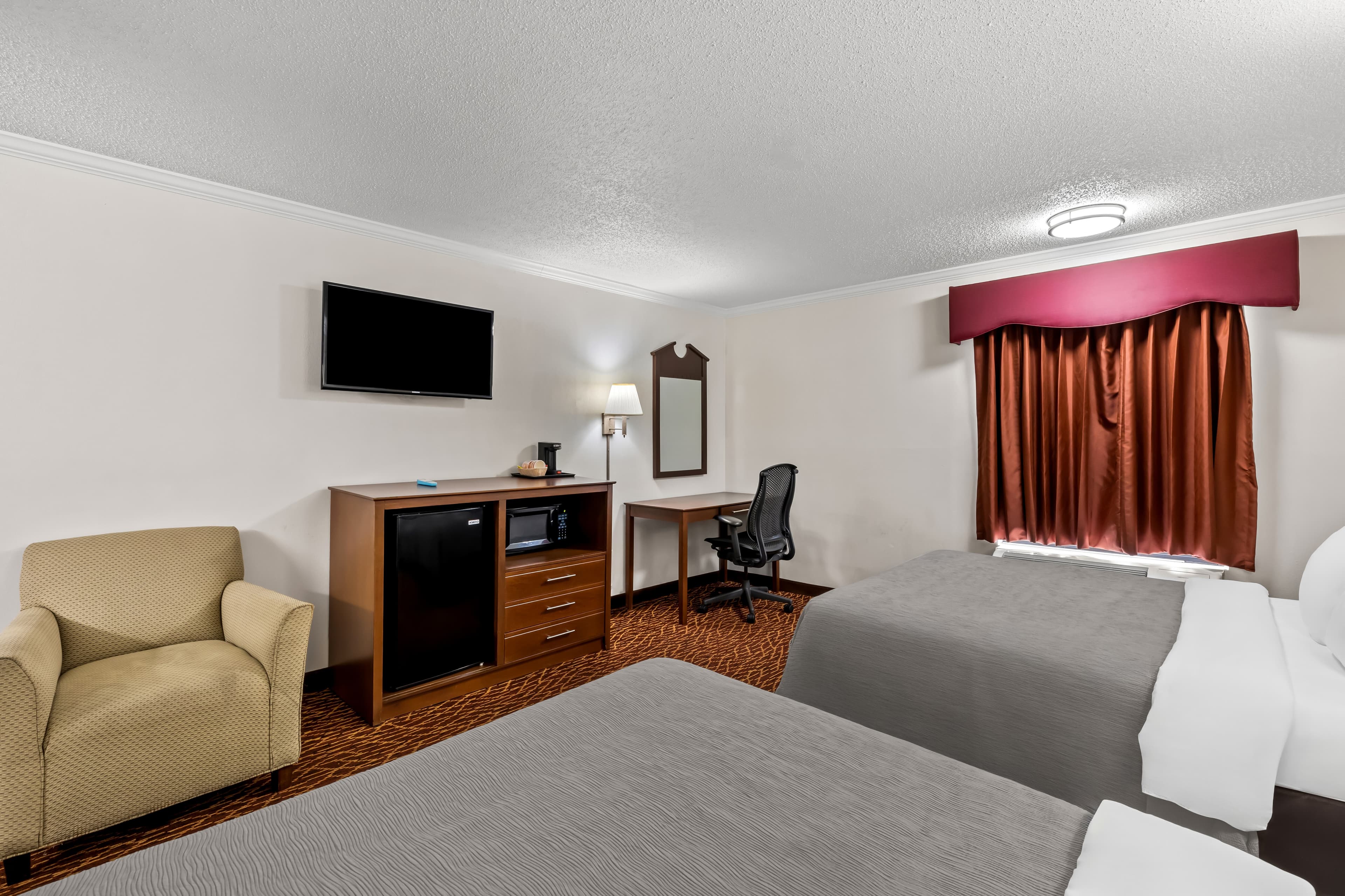 Quality Inn Marietta near Dobbins ARB — 26