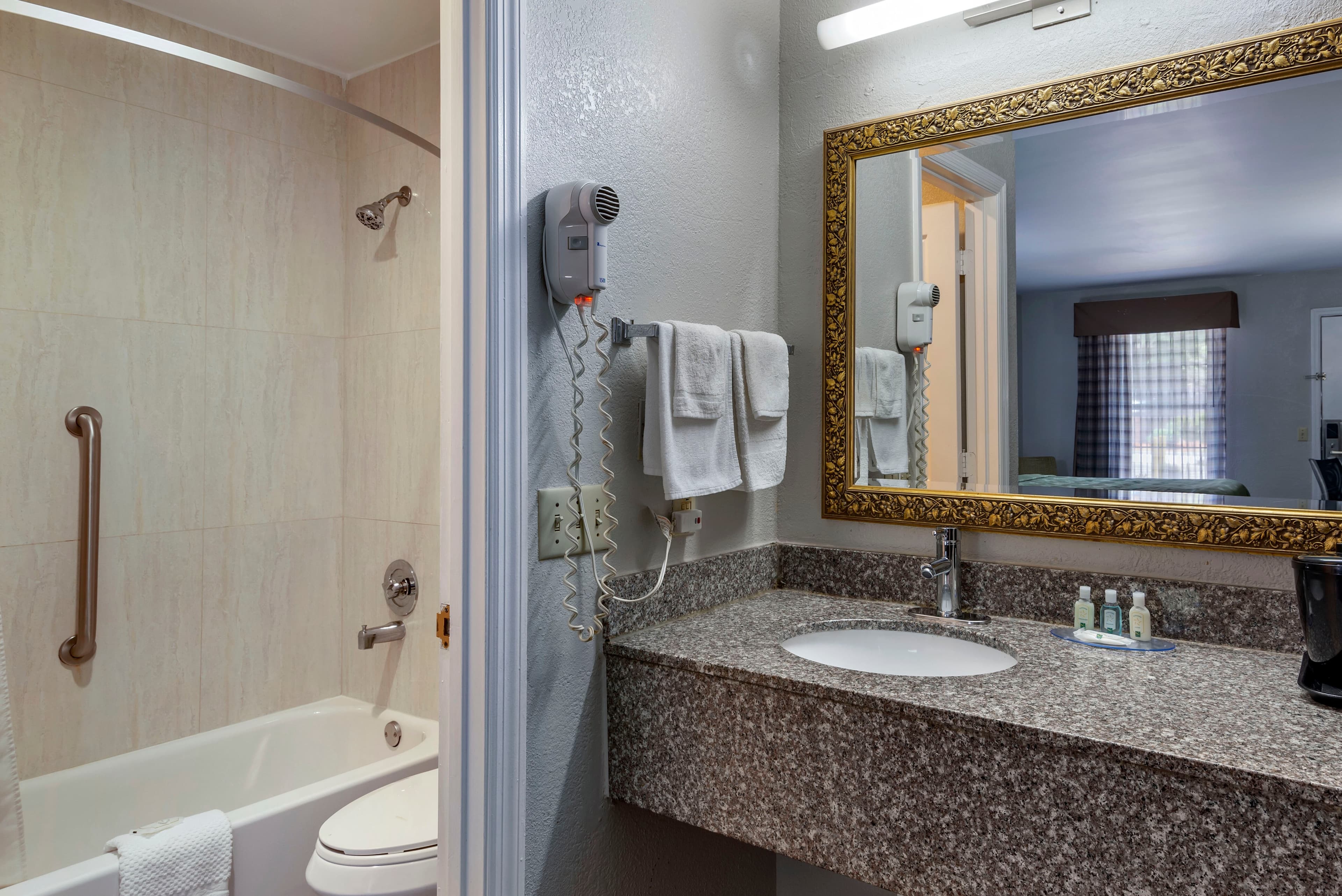 Quality Inn Covington — 6