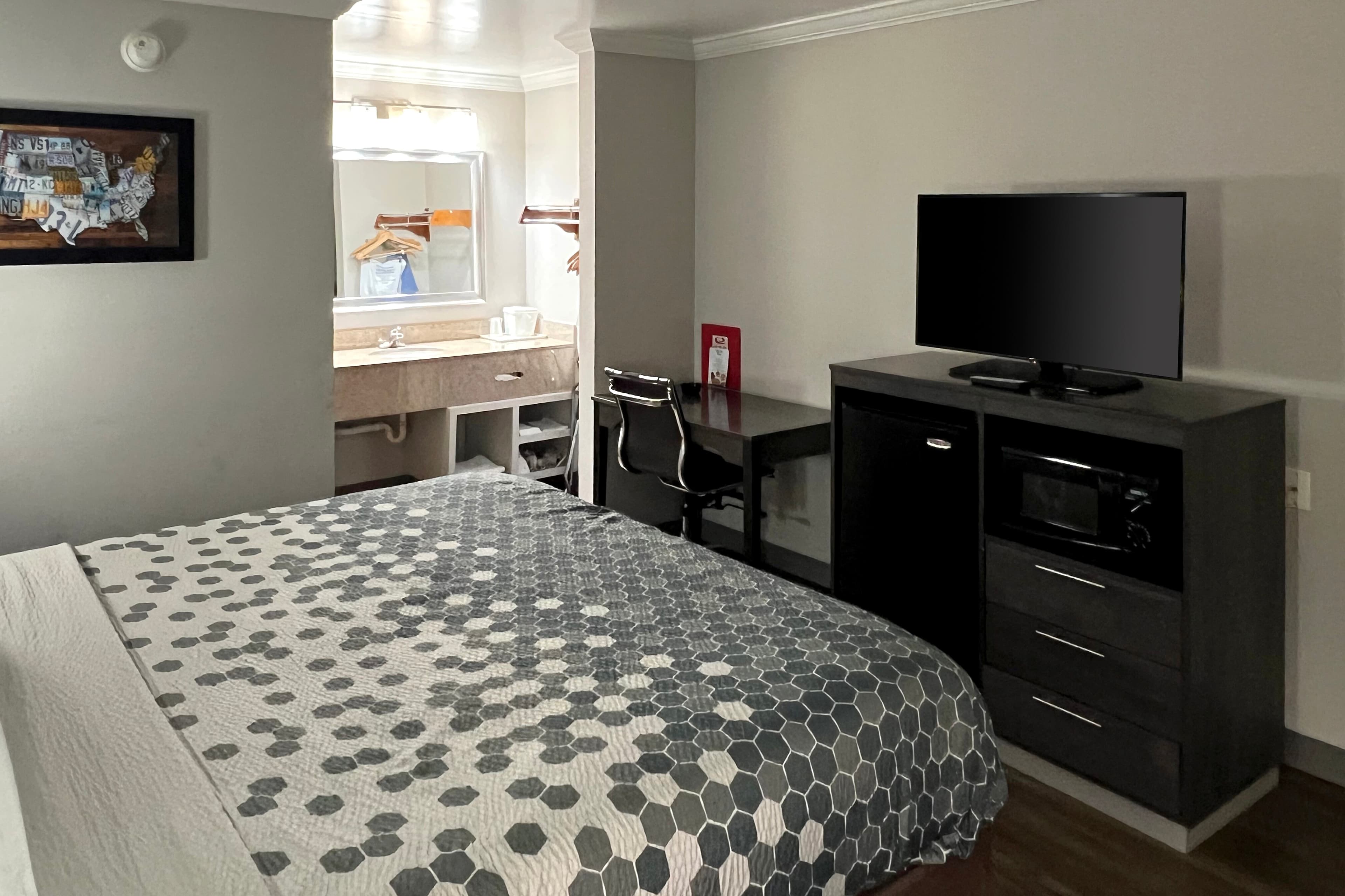 Econo Lodge Byron - Warner Robins - Image 4