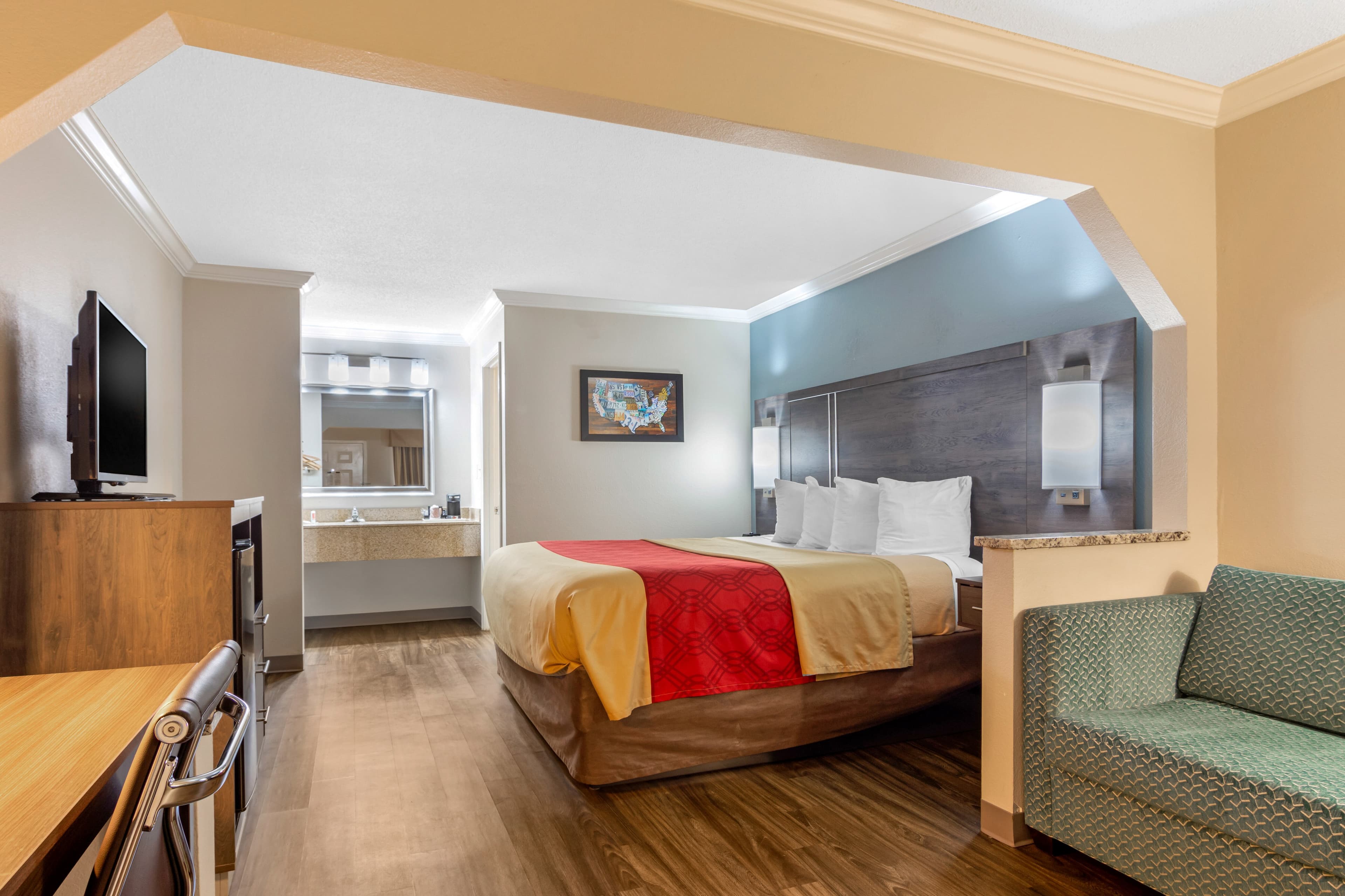 Econo Lodge Byron - Warner Robins — 15
