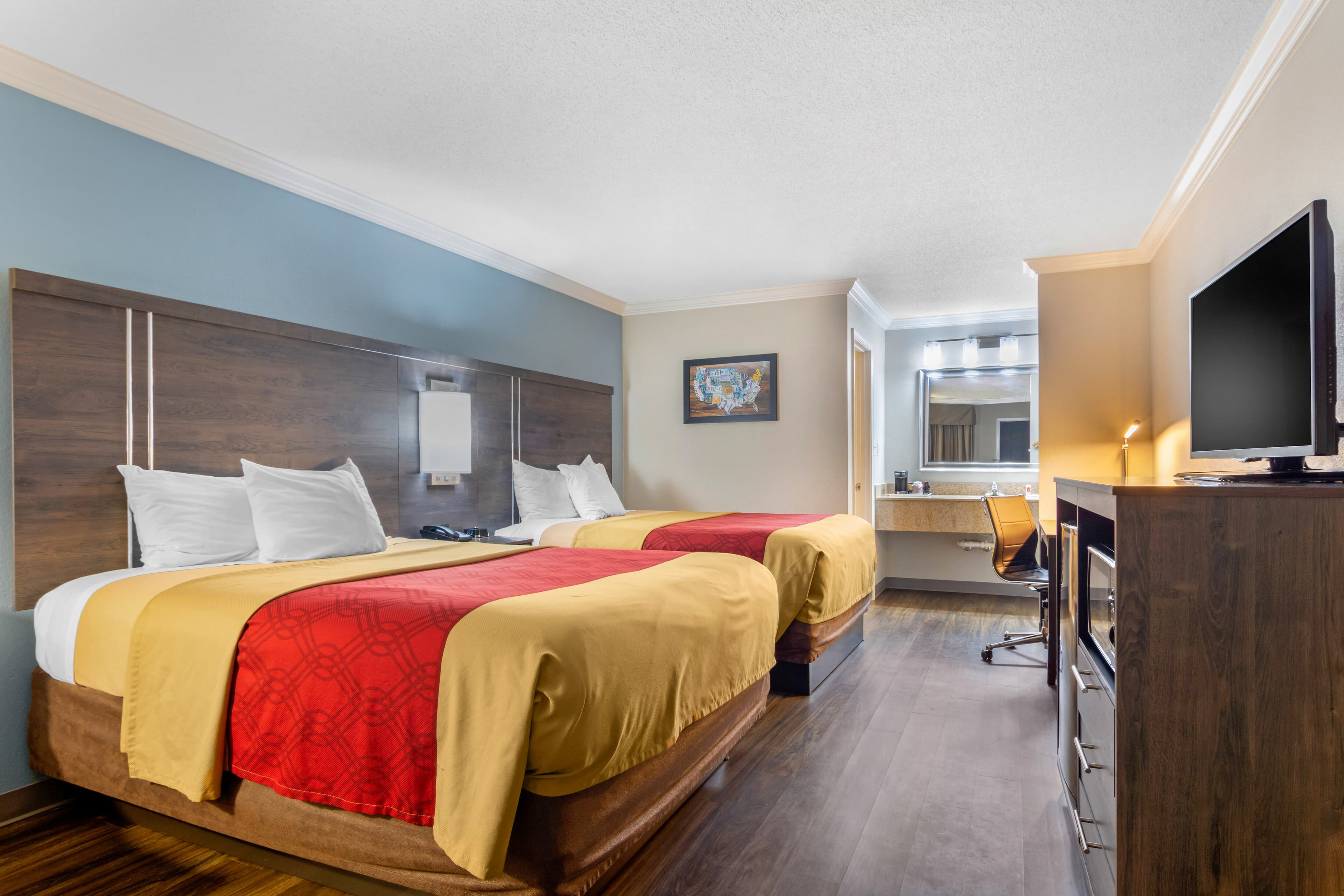 Econo Lodge Byron - Warner Robins — 20