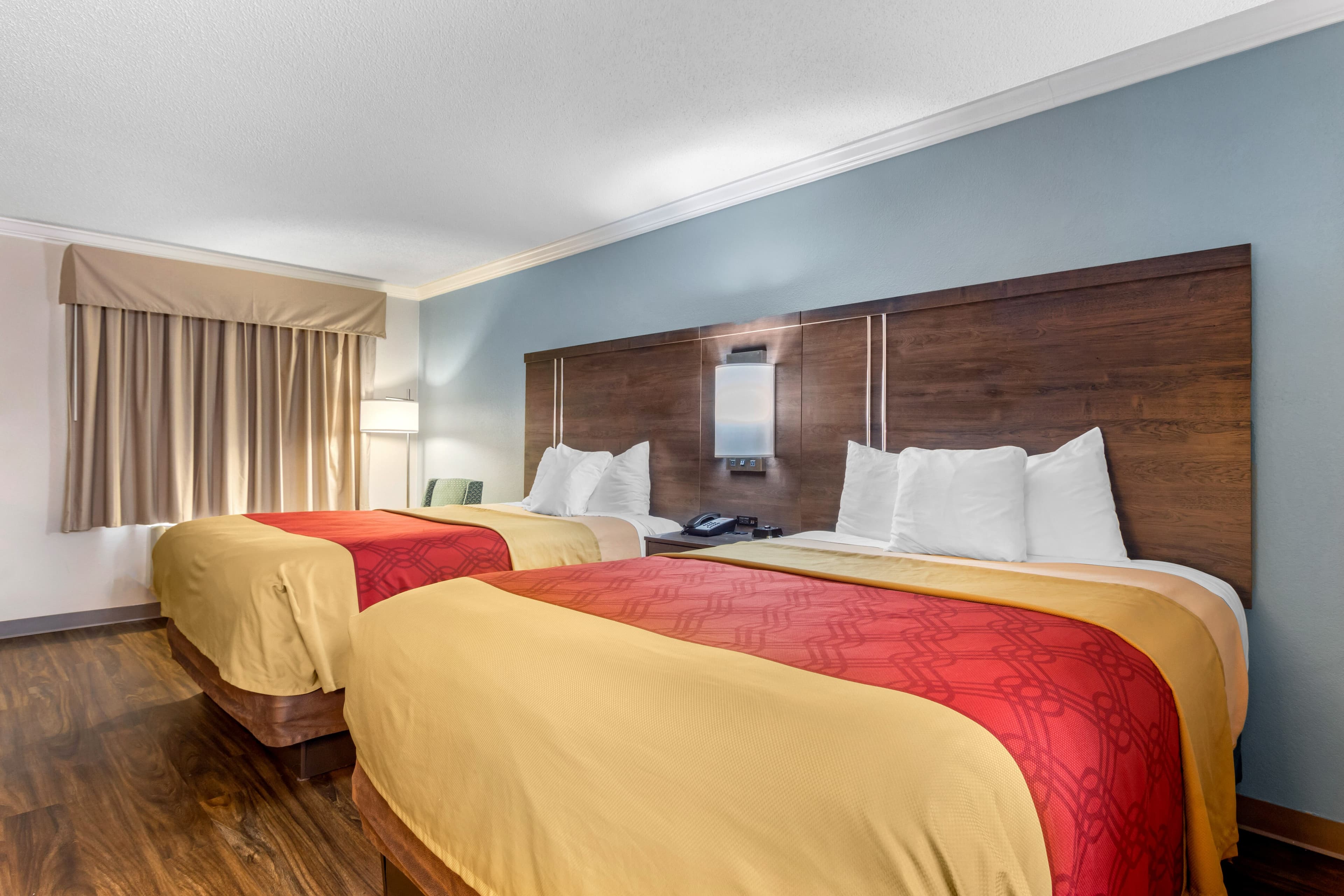 Econo Lodge Byron - Warner Robins — 22