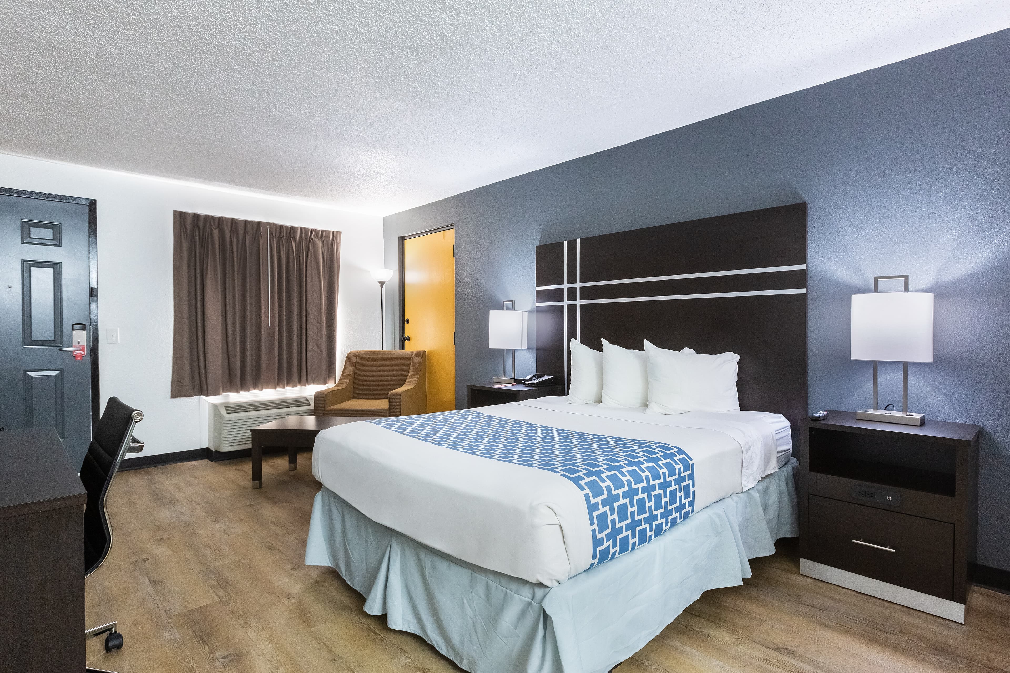 Econo Lodge Lithonia - Atlanta East — 9