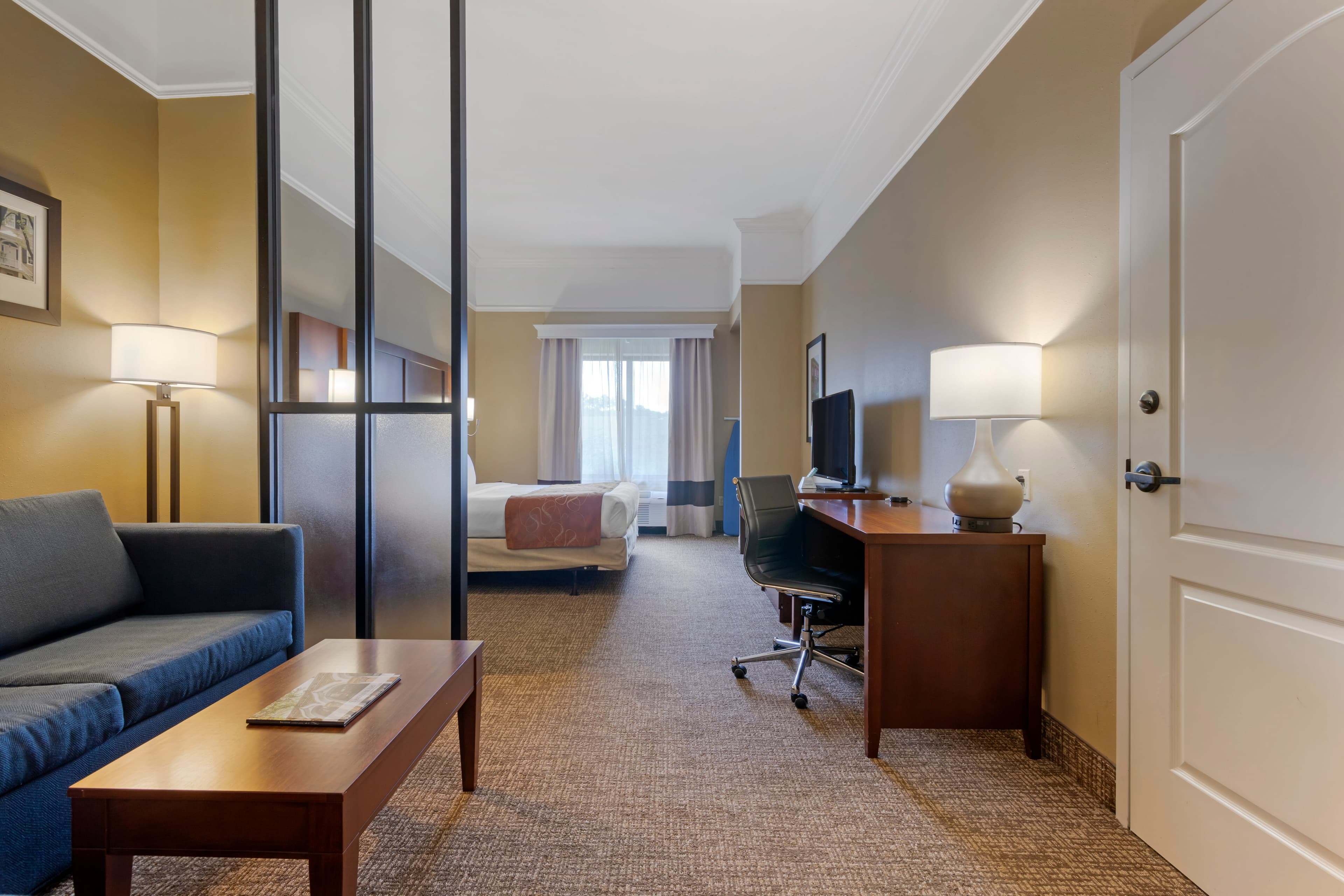 Comfort Suites Port Wentworth - Savannah North - Image 2