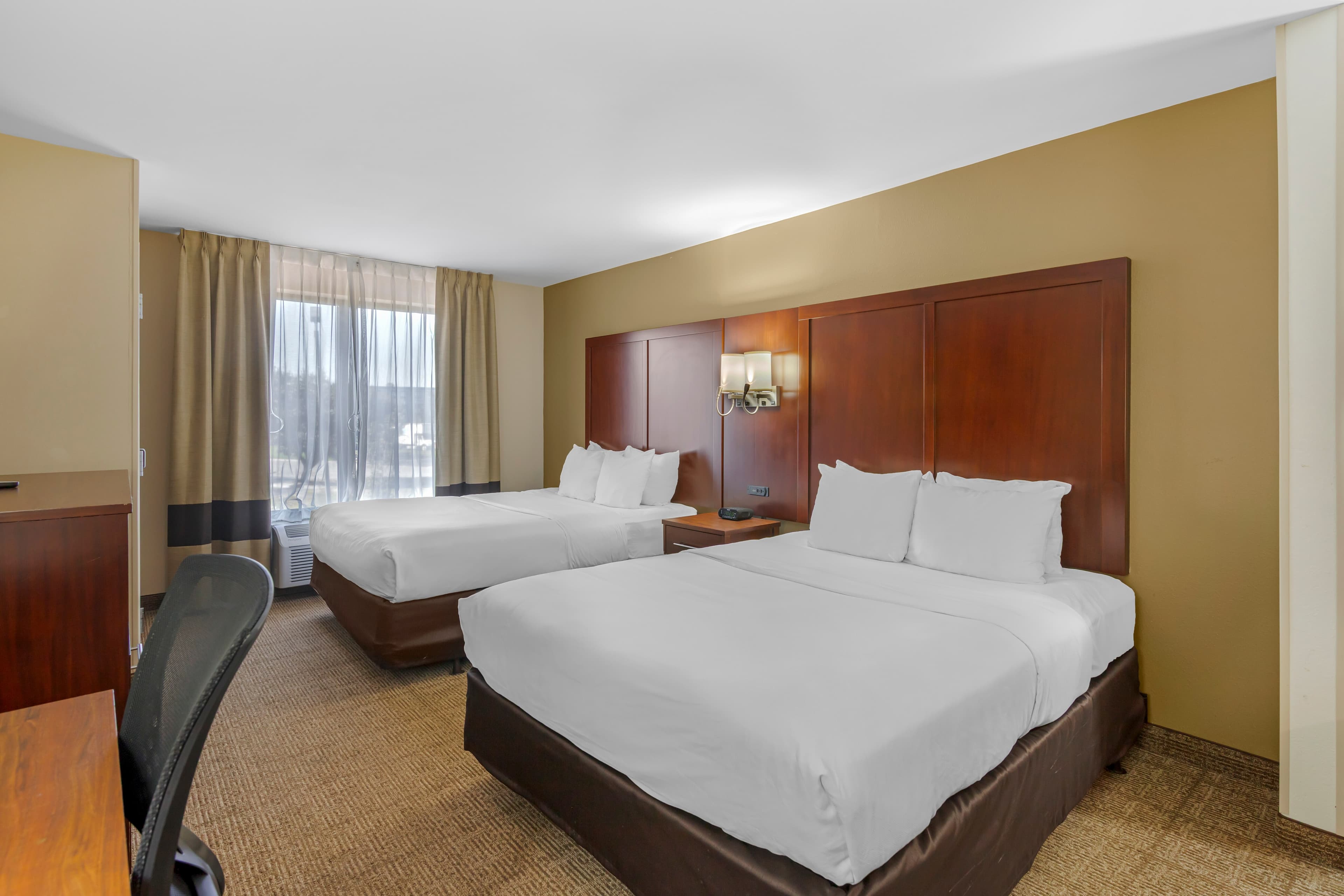 Comfort Suites Savannah Gateway I-95 — 11