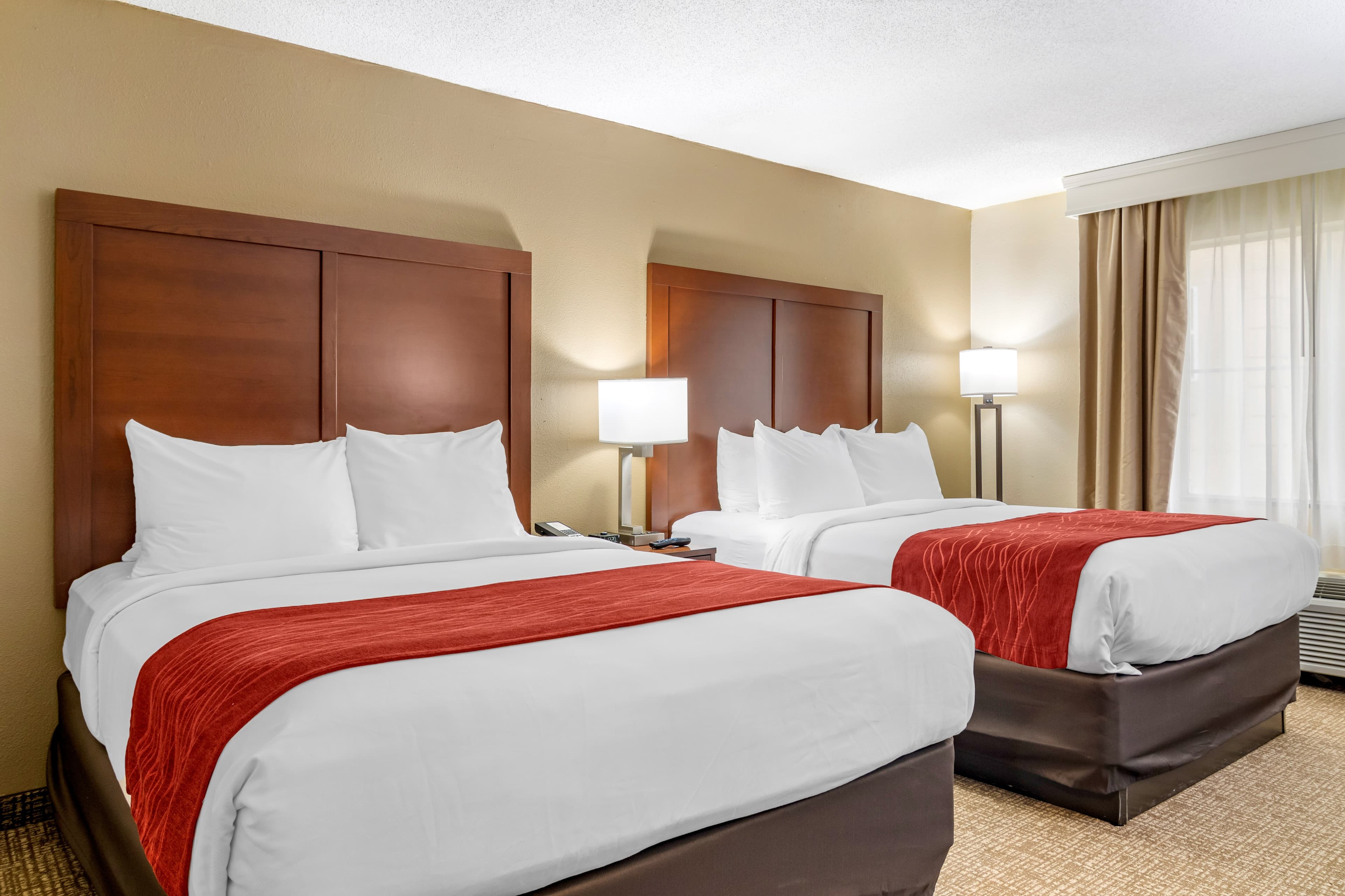 Comfort Inn & Suites Macon North I-75 — 12