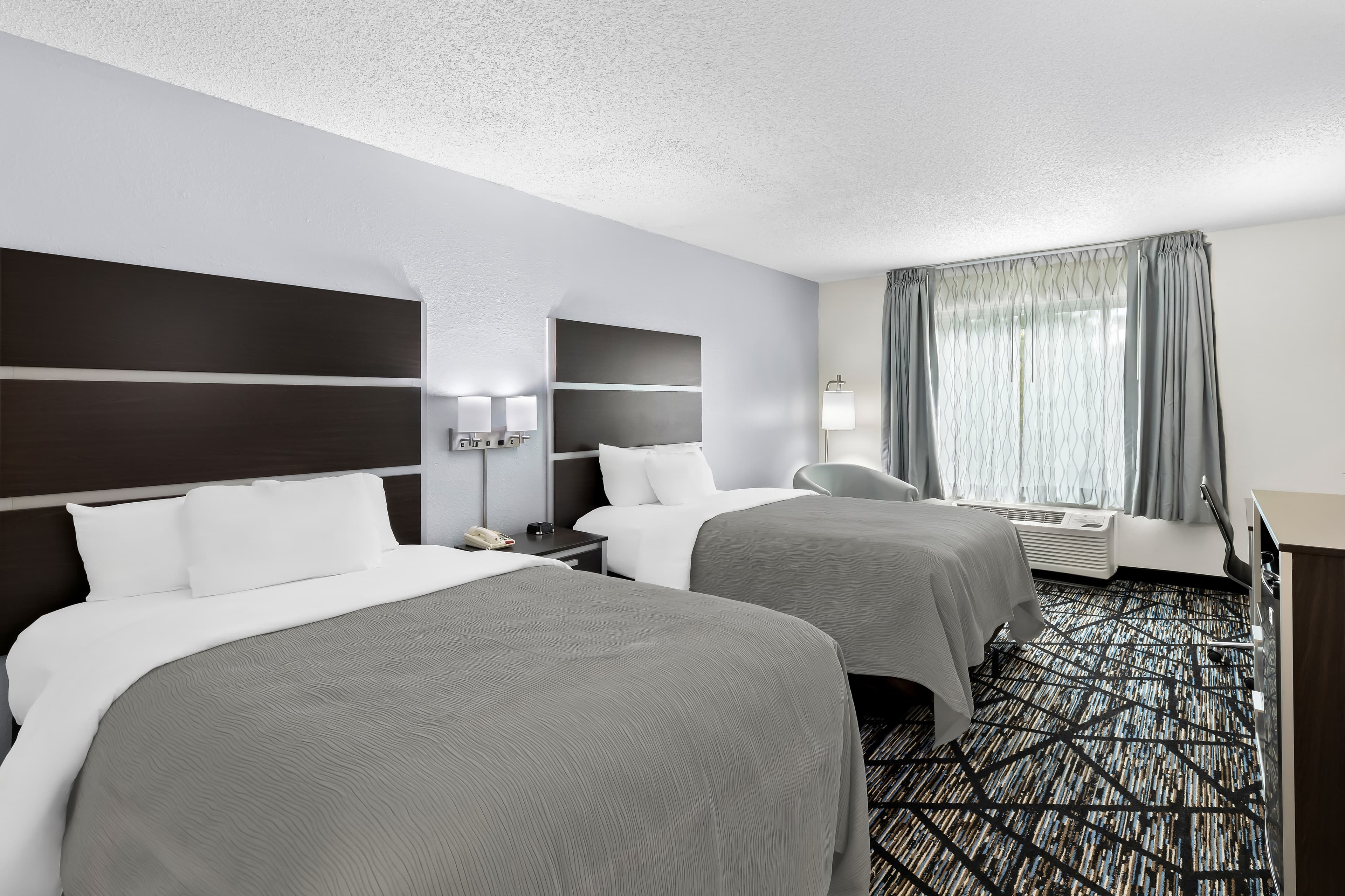 Quality Inn Northlake — 6