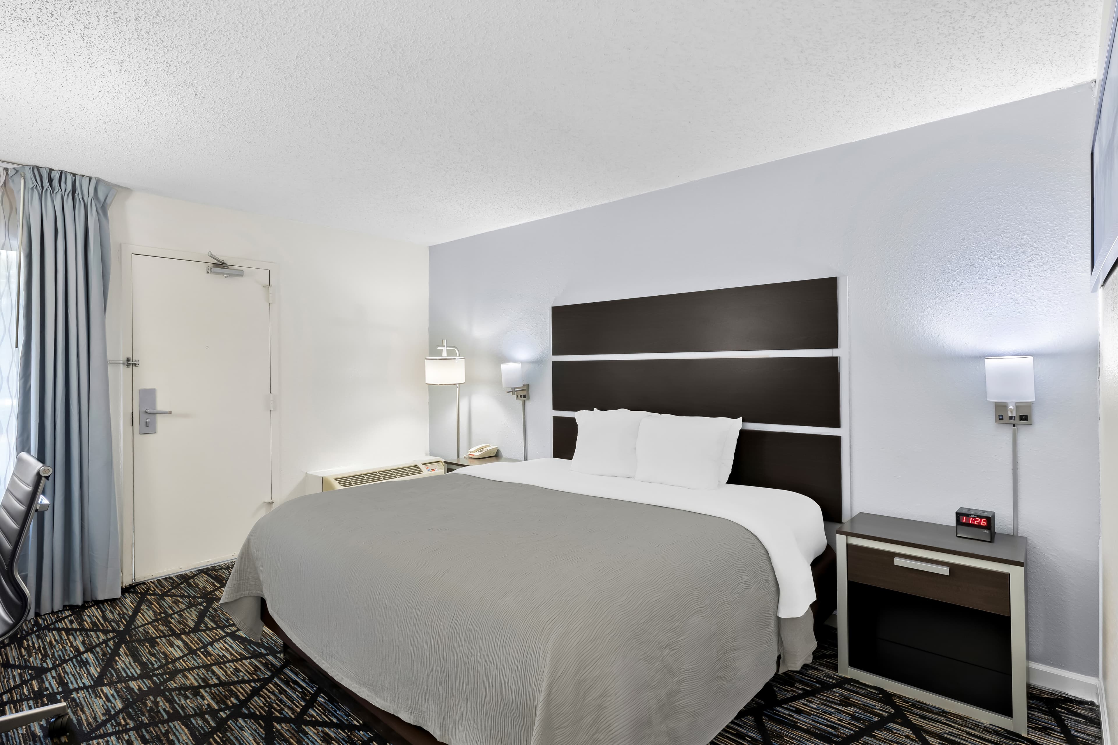 Quality Inn Northlake — 23
