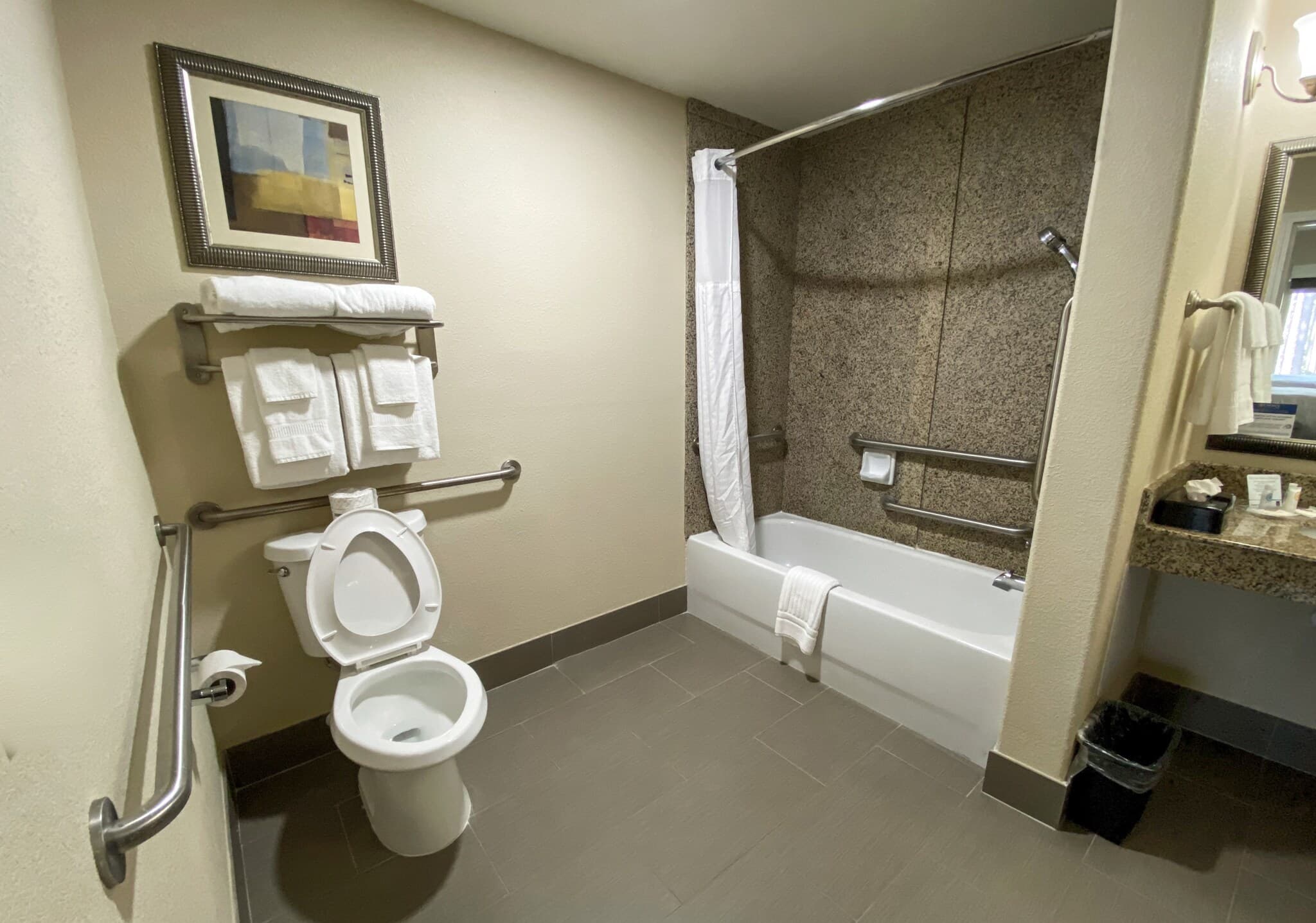 Comfort Suites Kings Bay Naval Base Area — 9