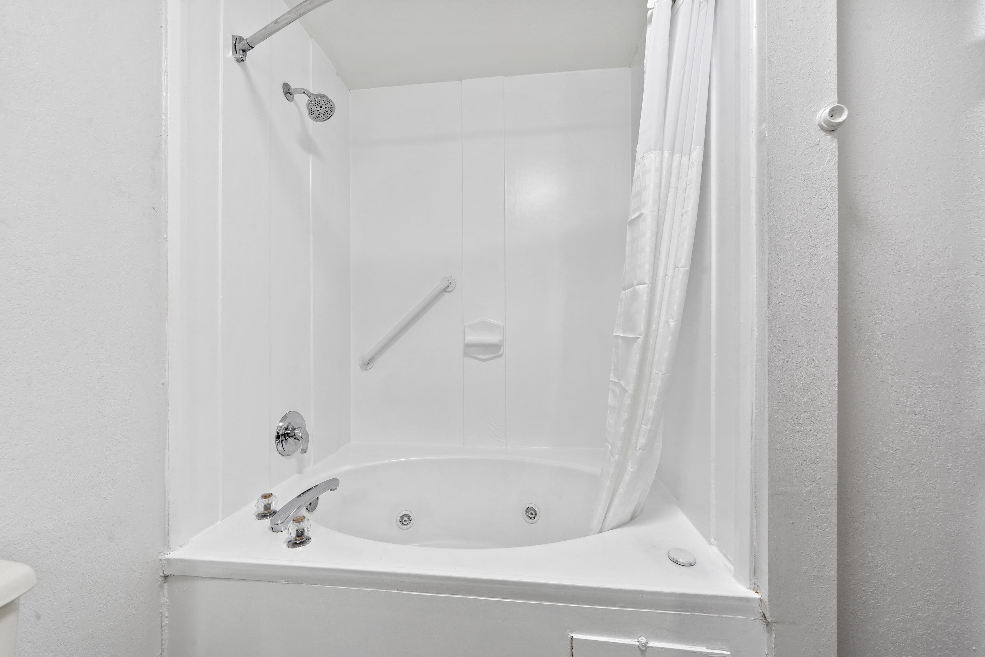 Comfort Suites Milledgeville — 6