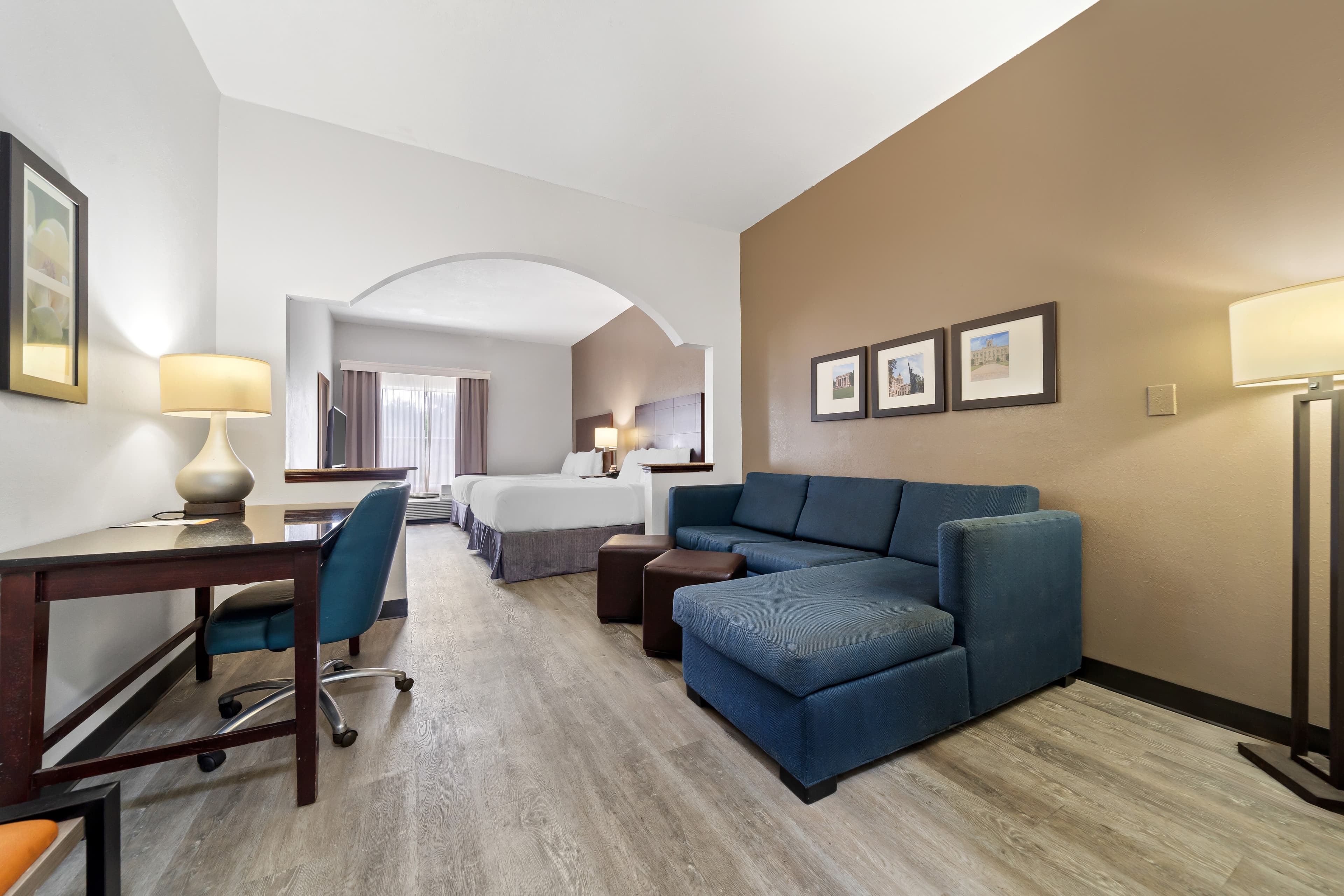Comfort Suites Milledgeville — 15