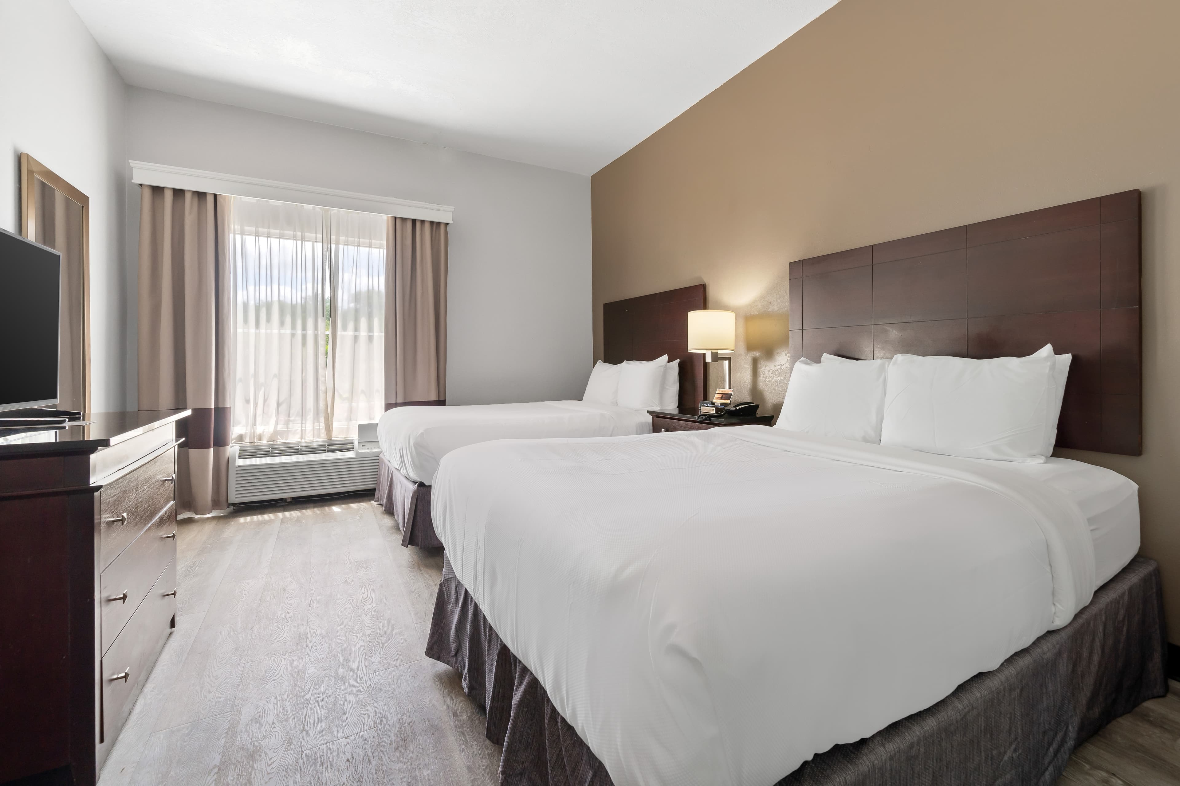 Comfort Suites Milledgeville — 16
