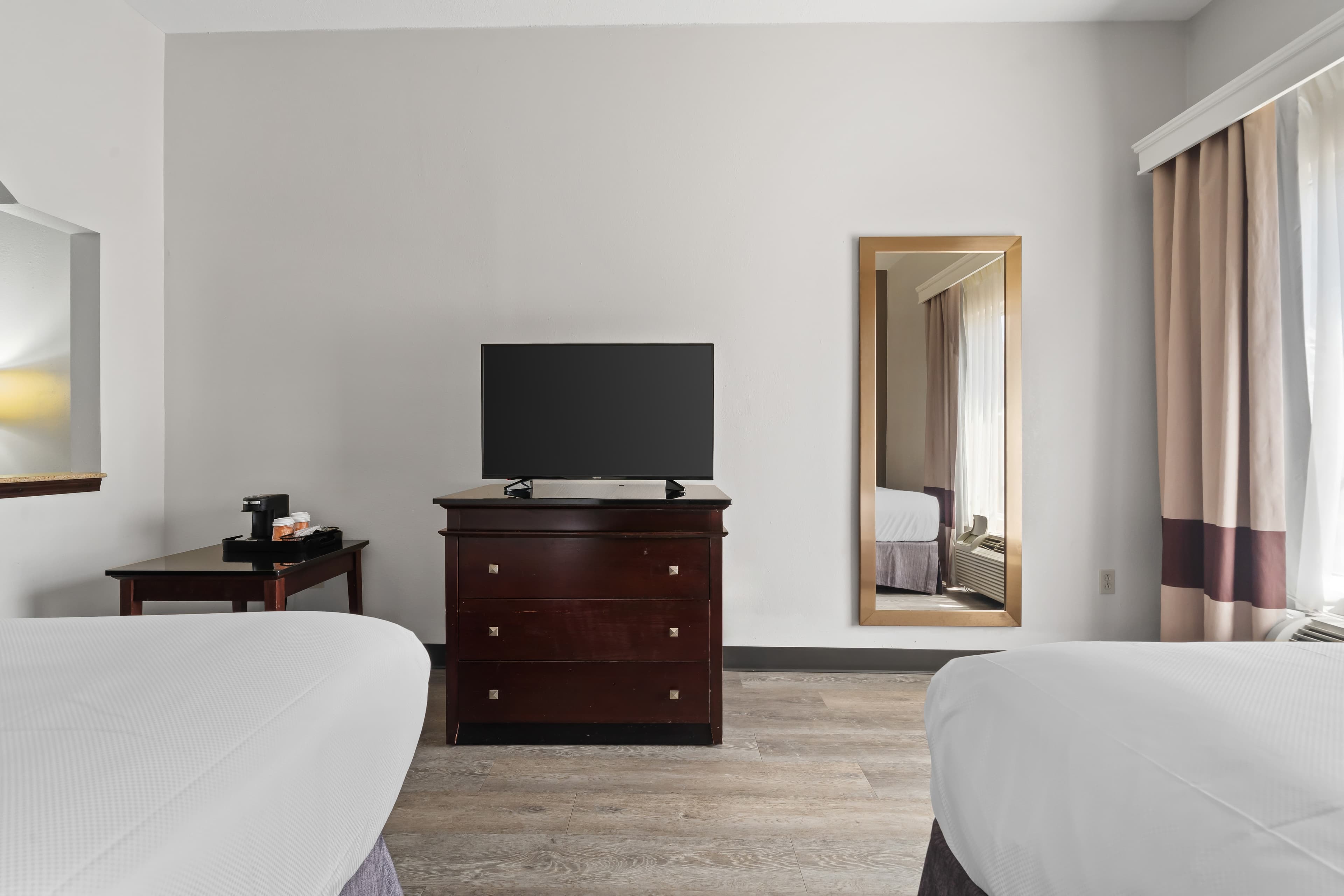 Comfort Suites Milledgeville — 18