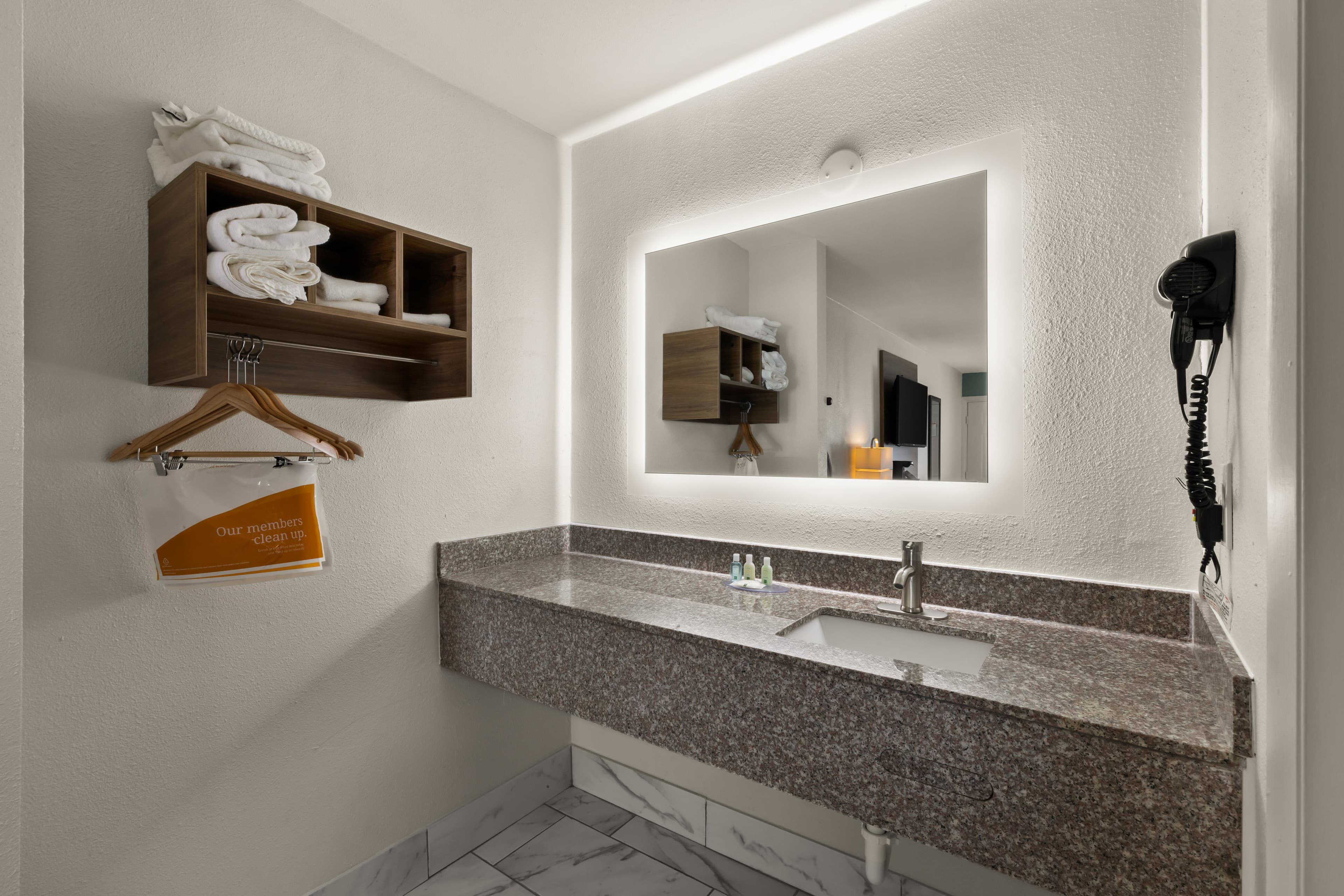 Quality Inn Monroe — 12