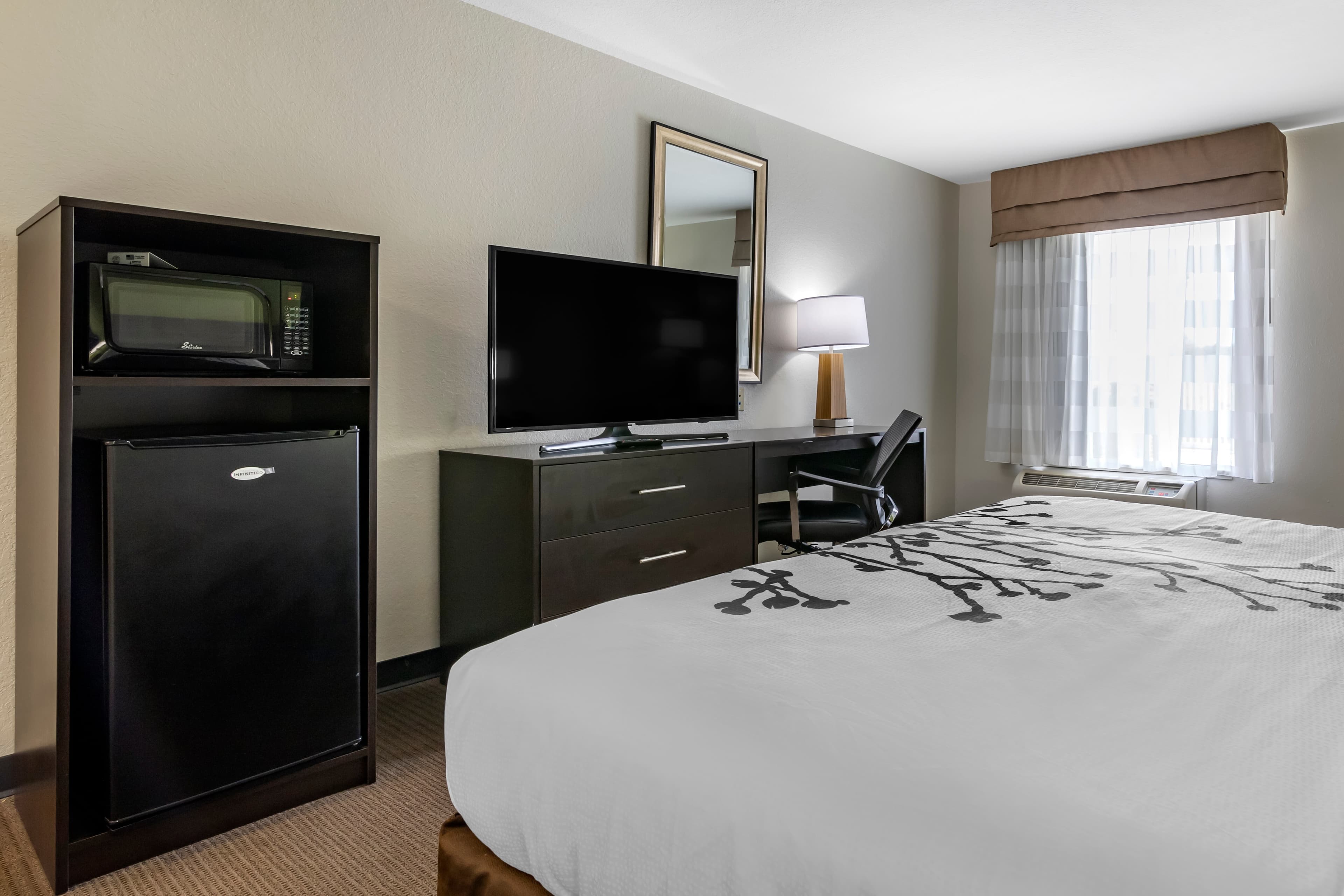 Sleep Inn & Suites Brunswick North - Image 4