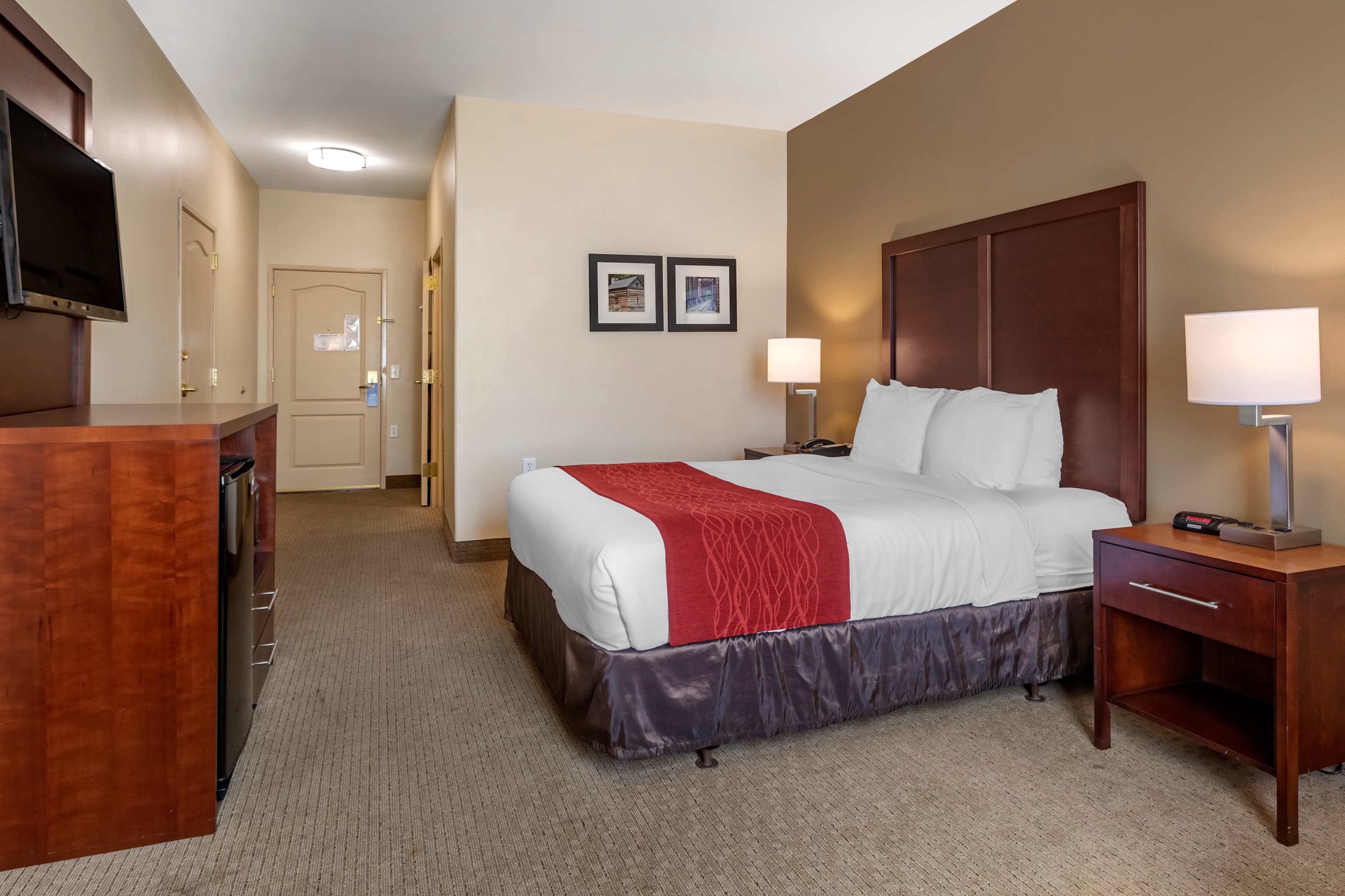 Comfort Inn & Suites Villa Rica — 6