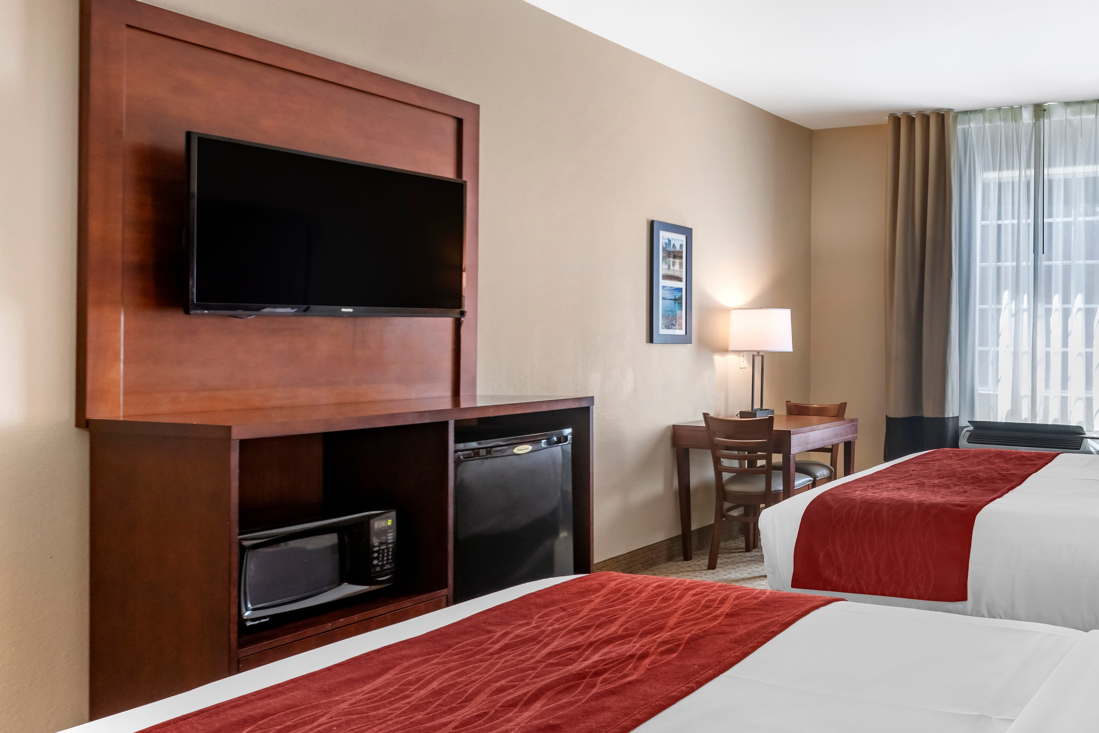 Comfort Inn & Suites Villa Rica — 10