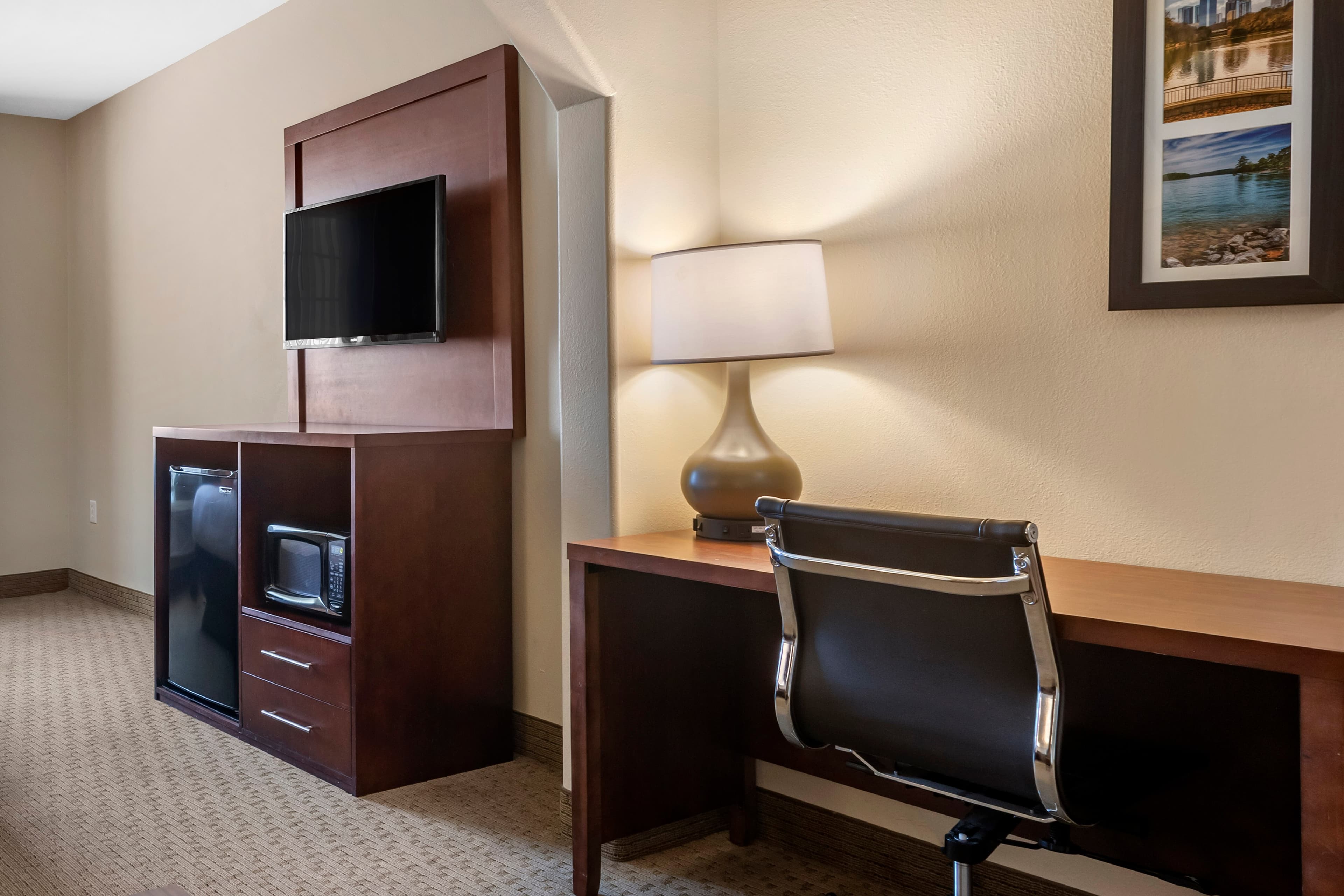 Comfort Inn & Suites Villa Rica — 26