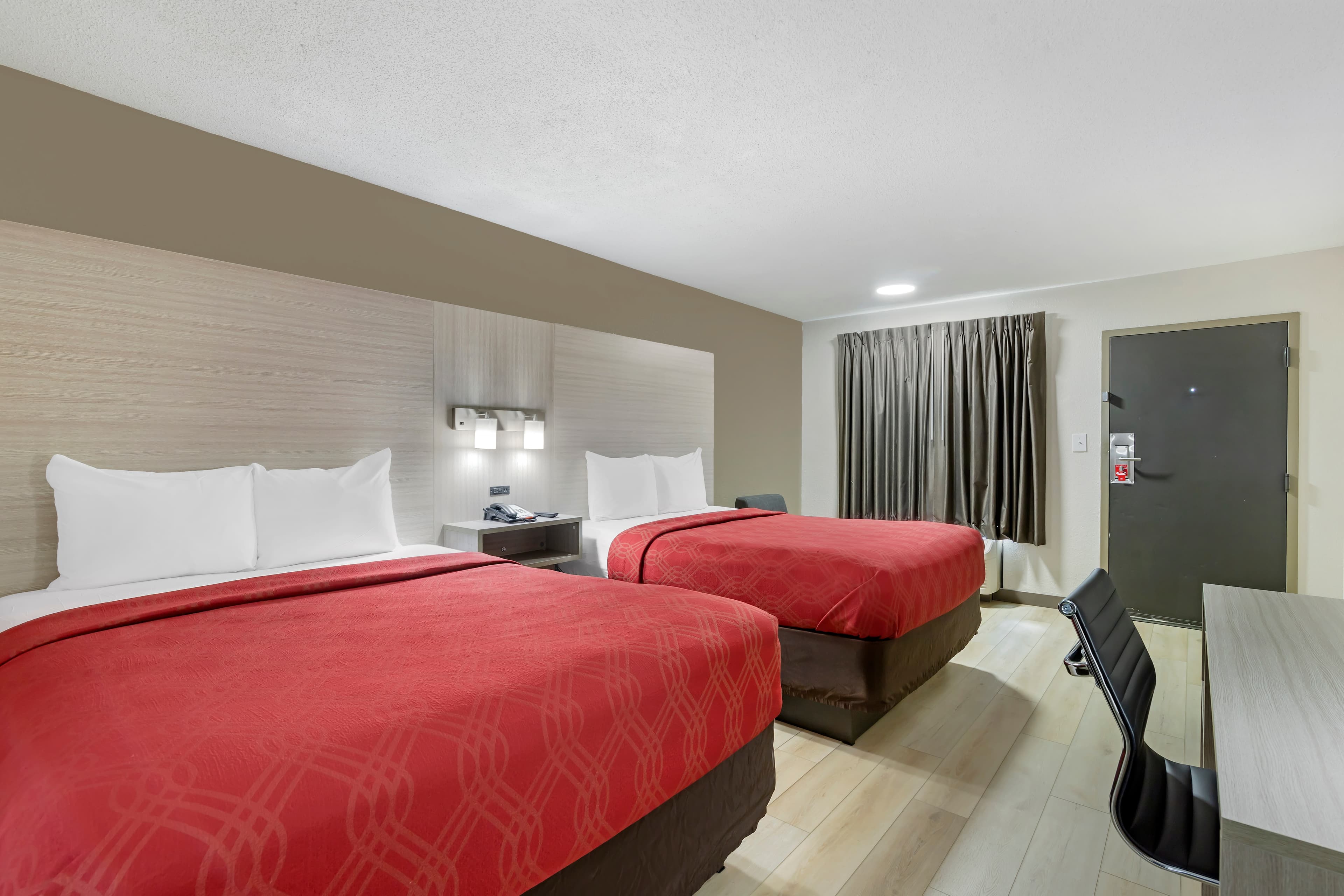 Econo Lodge Augusta, Downtown — 9