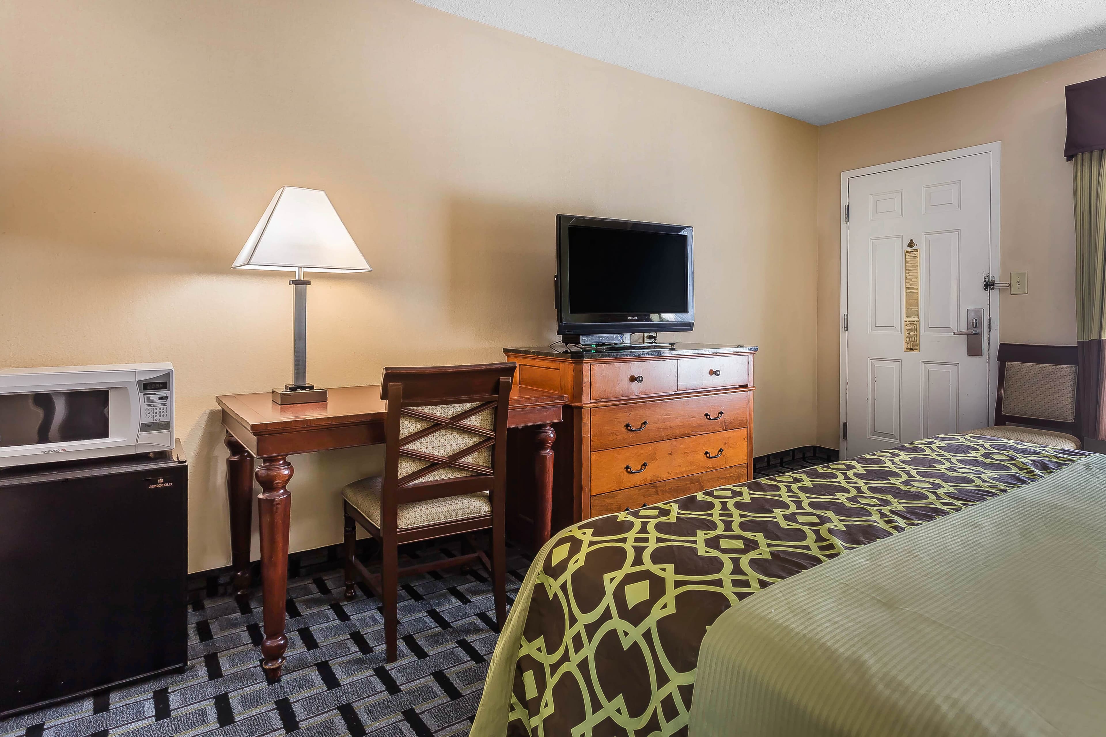 Rodeway Inn Augusta South - Image 3