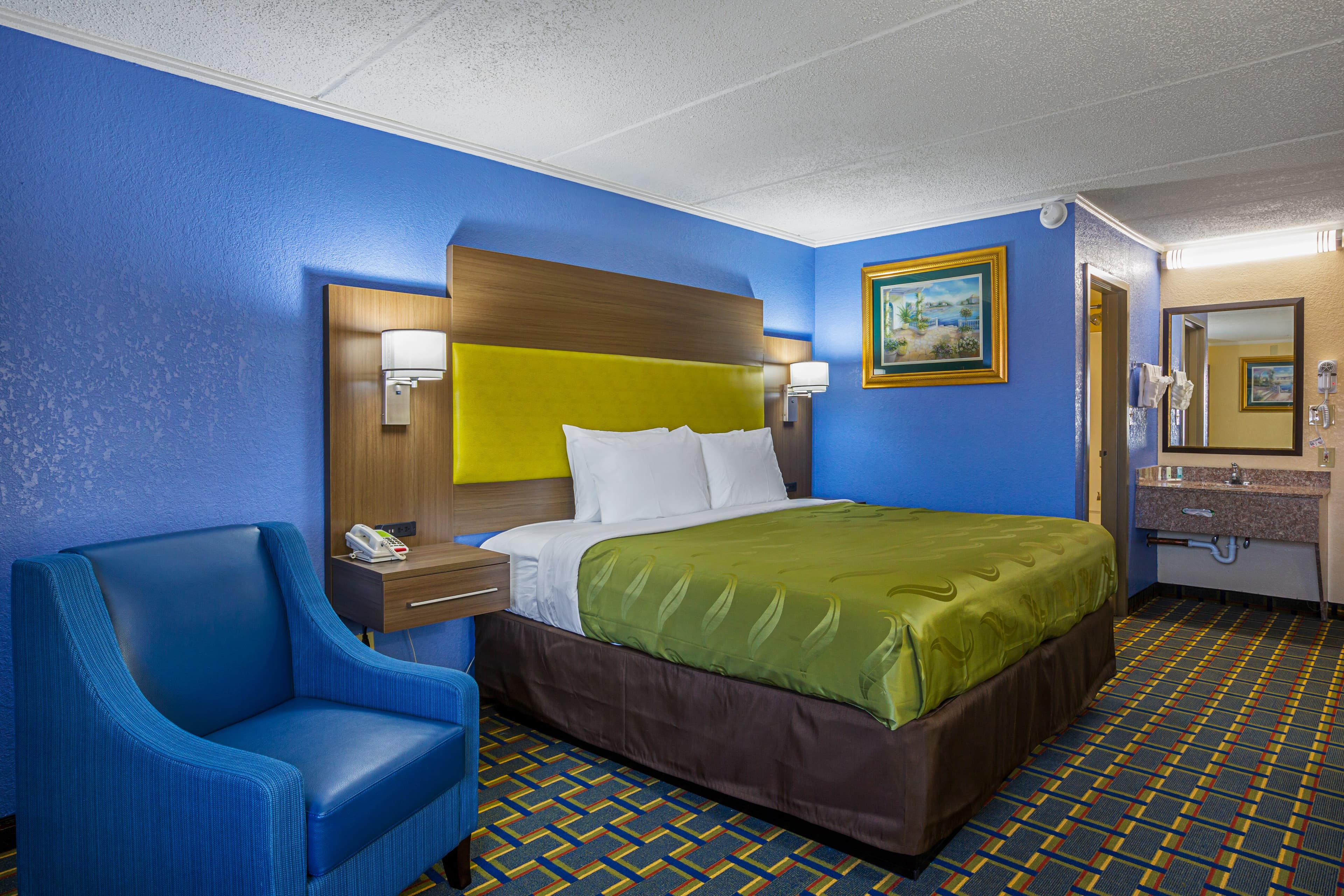 Quality Inn & Suites near Six Flags East - Image 4