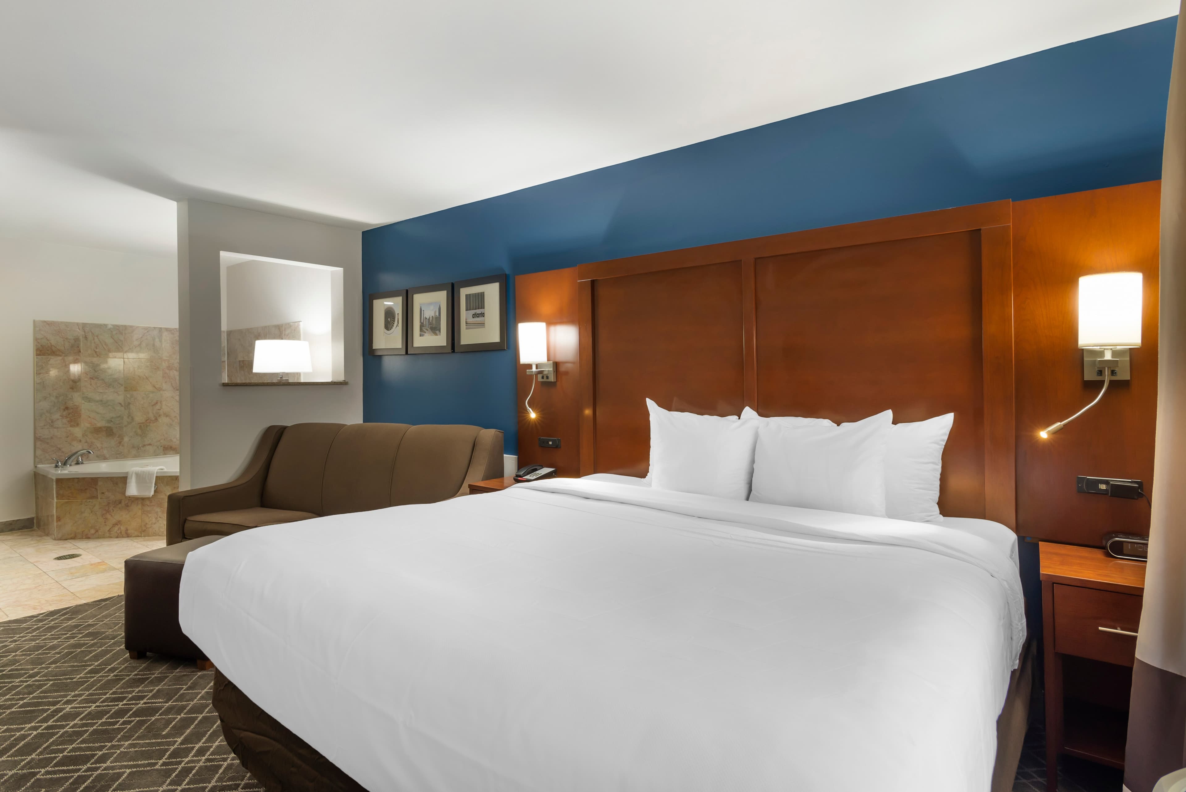 Comfort Suites Atlanta Airport — 9